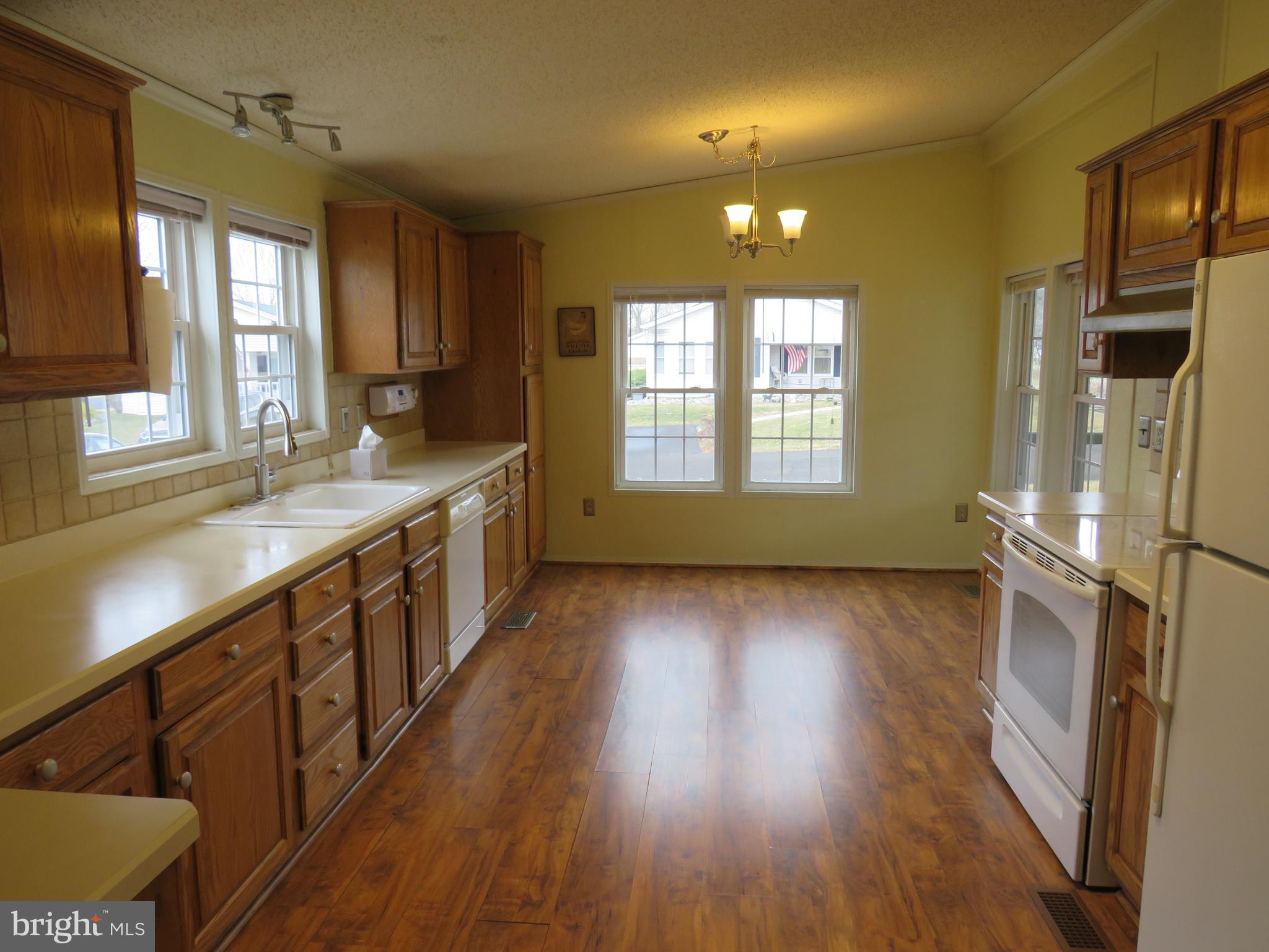 BUCKINGHAM SPRINGS - Residential