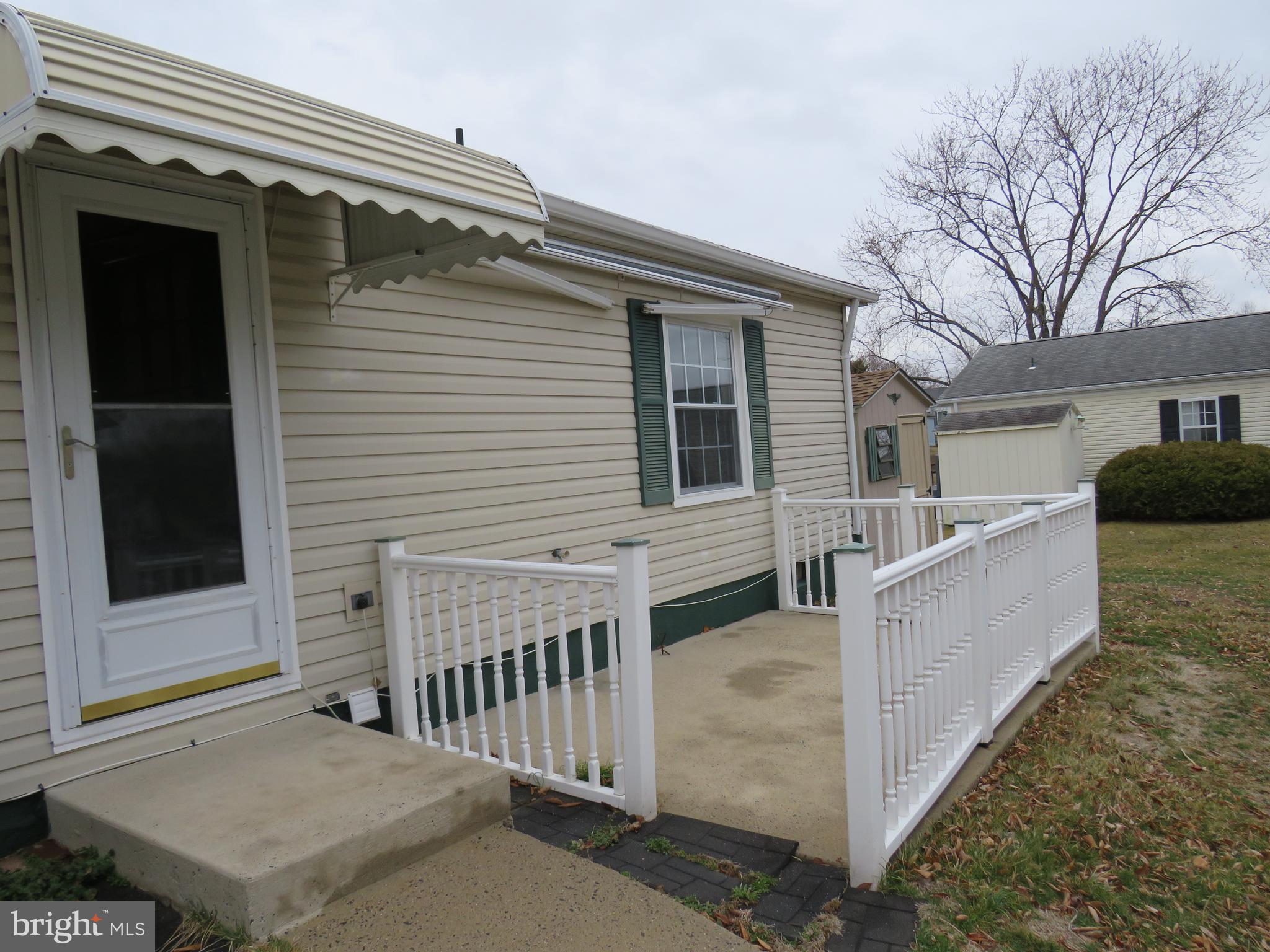 BUCKINGHAM SPRINGS - Residential