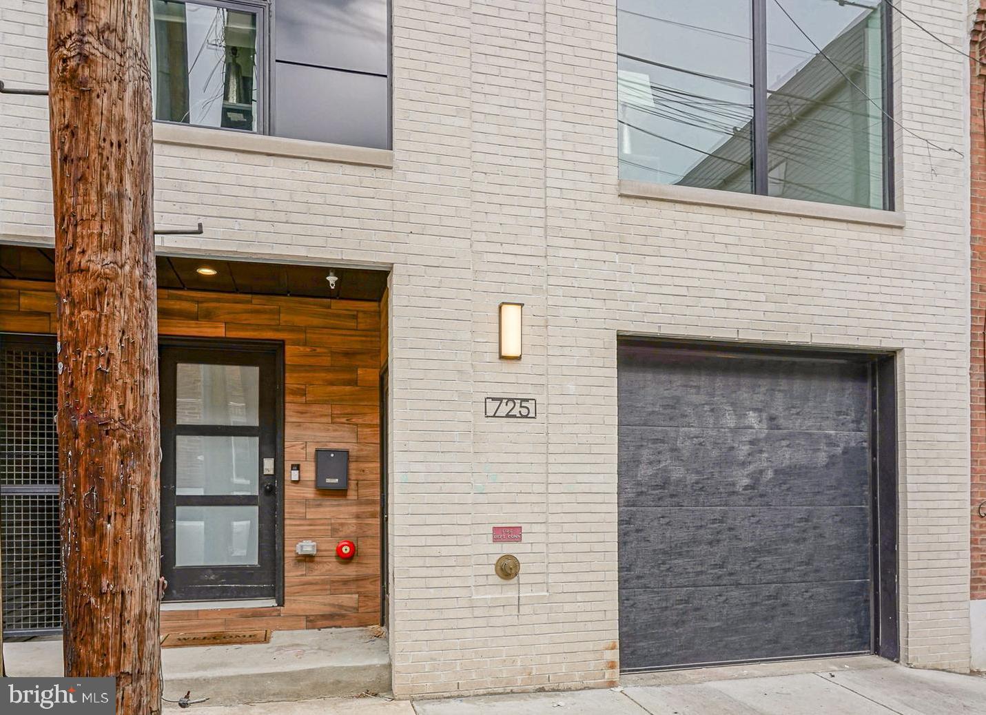 PASSYUNK SQUARE - Residential