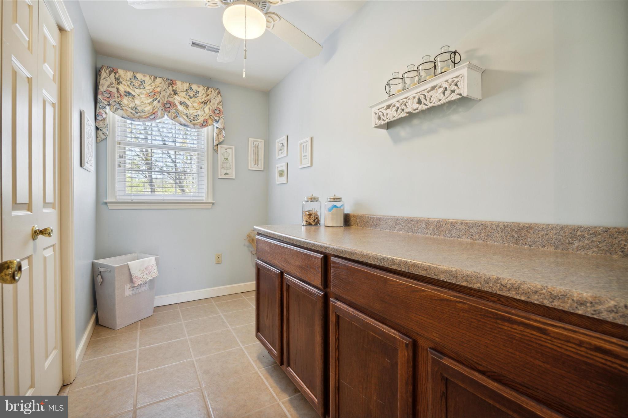 FOREST HILL - Residential