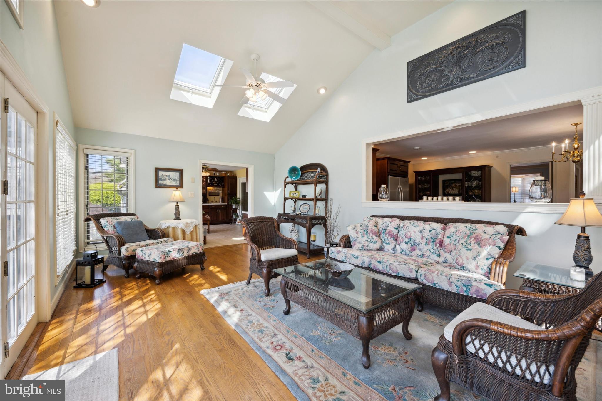 FOREST HILL - Residential