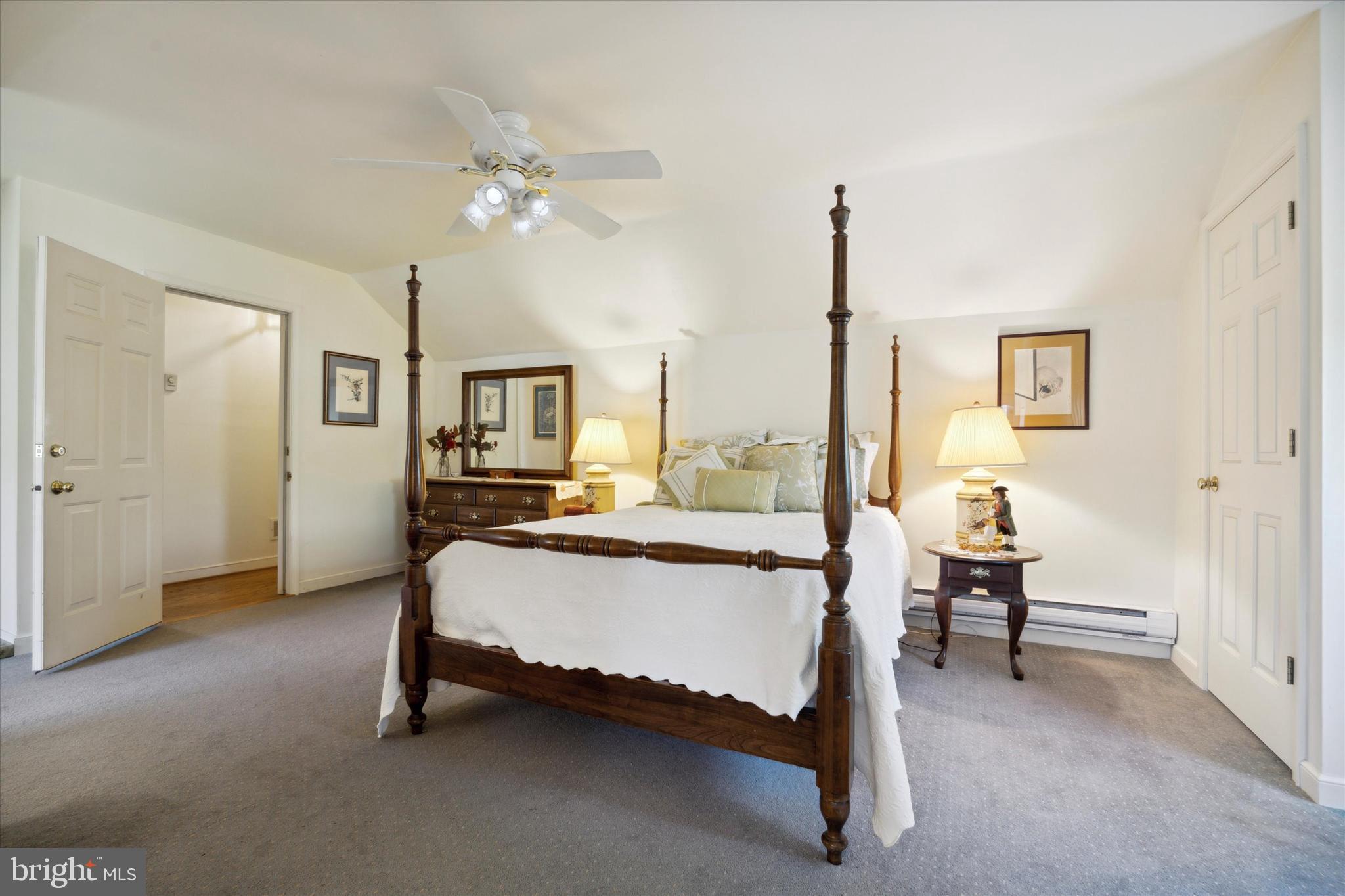 FOREST HILL - Residential