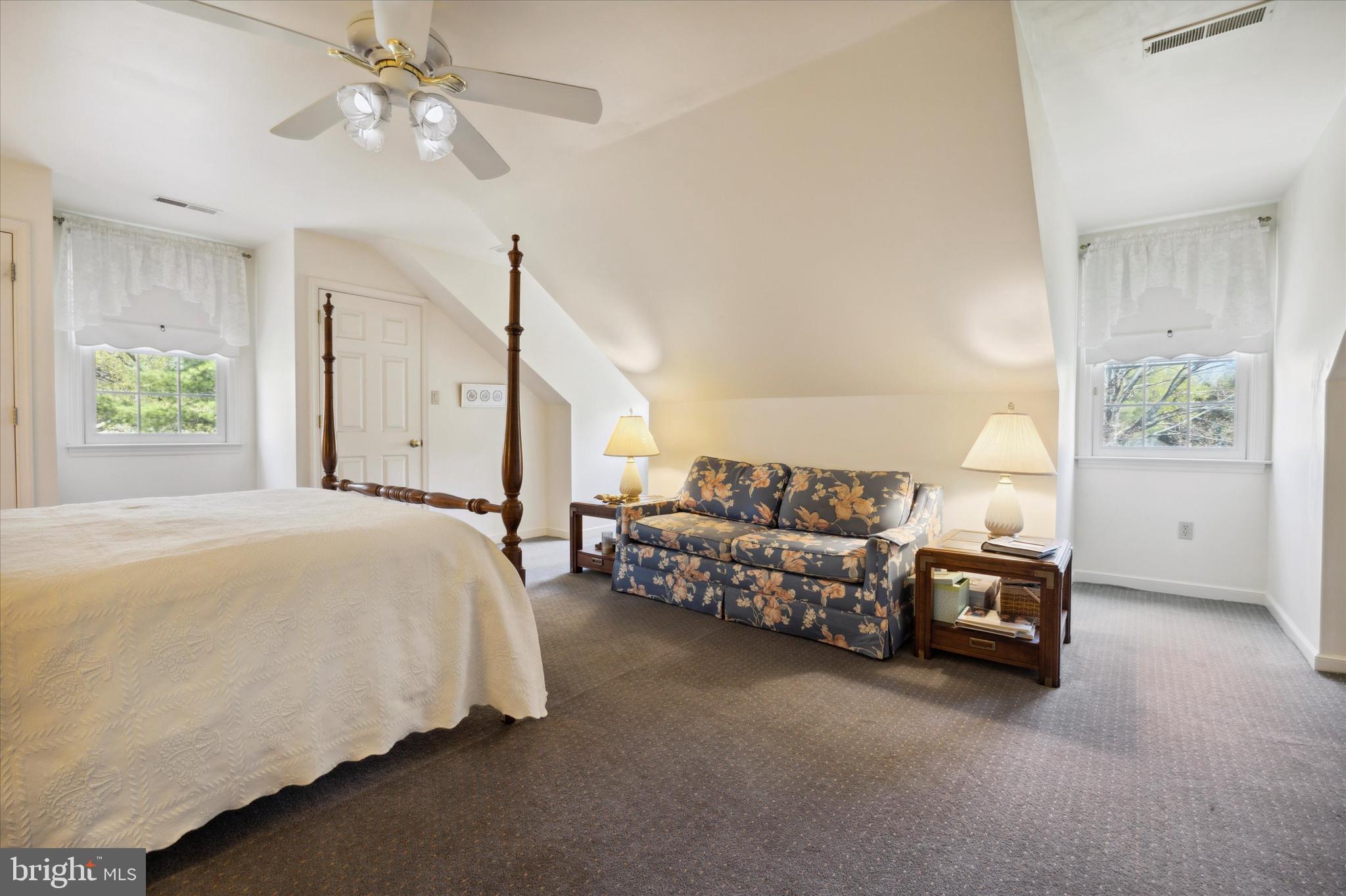 FOREST HILL - Residential