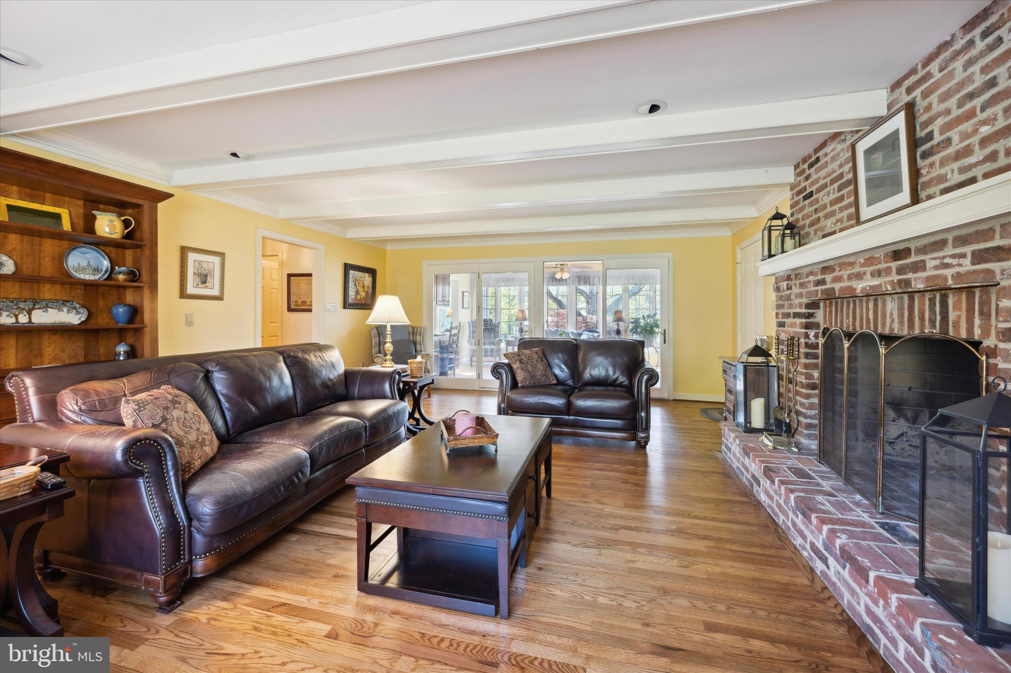 FOREST HILL - Residential