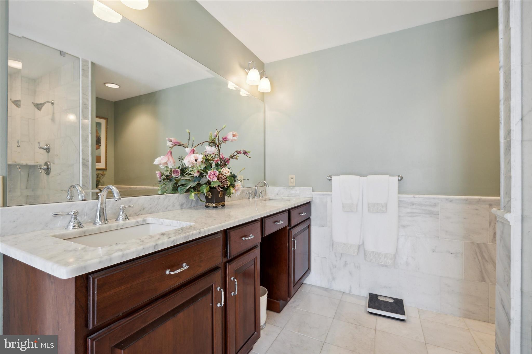 FOREST HILL - Residential