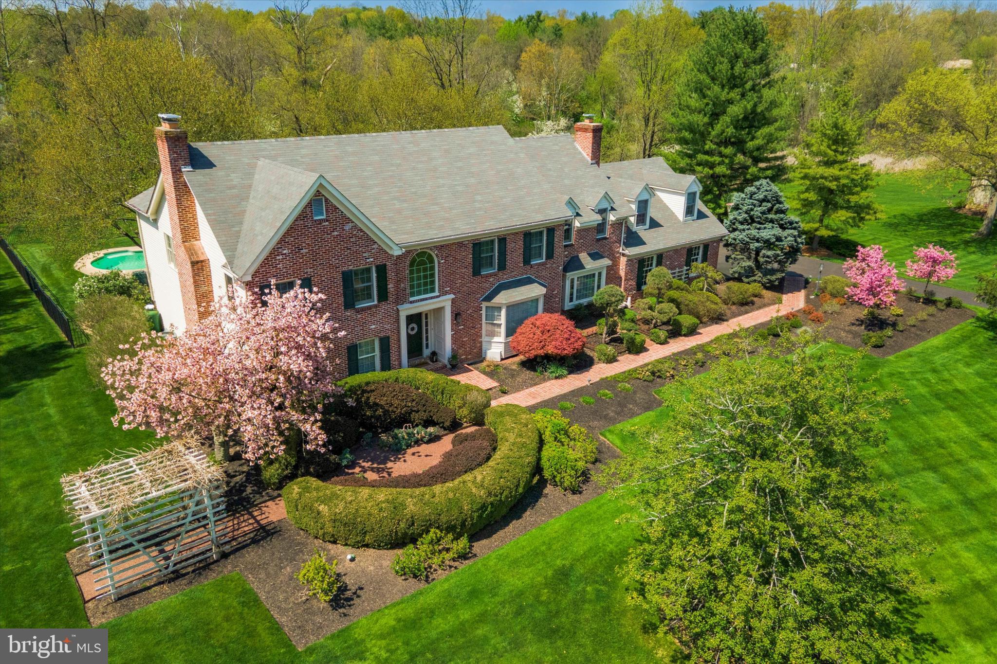 FOREST HILL - Residential