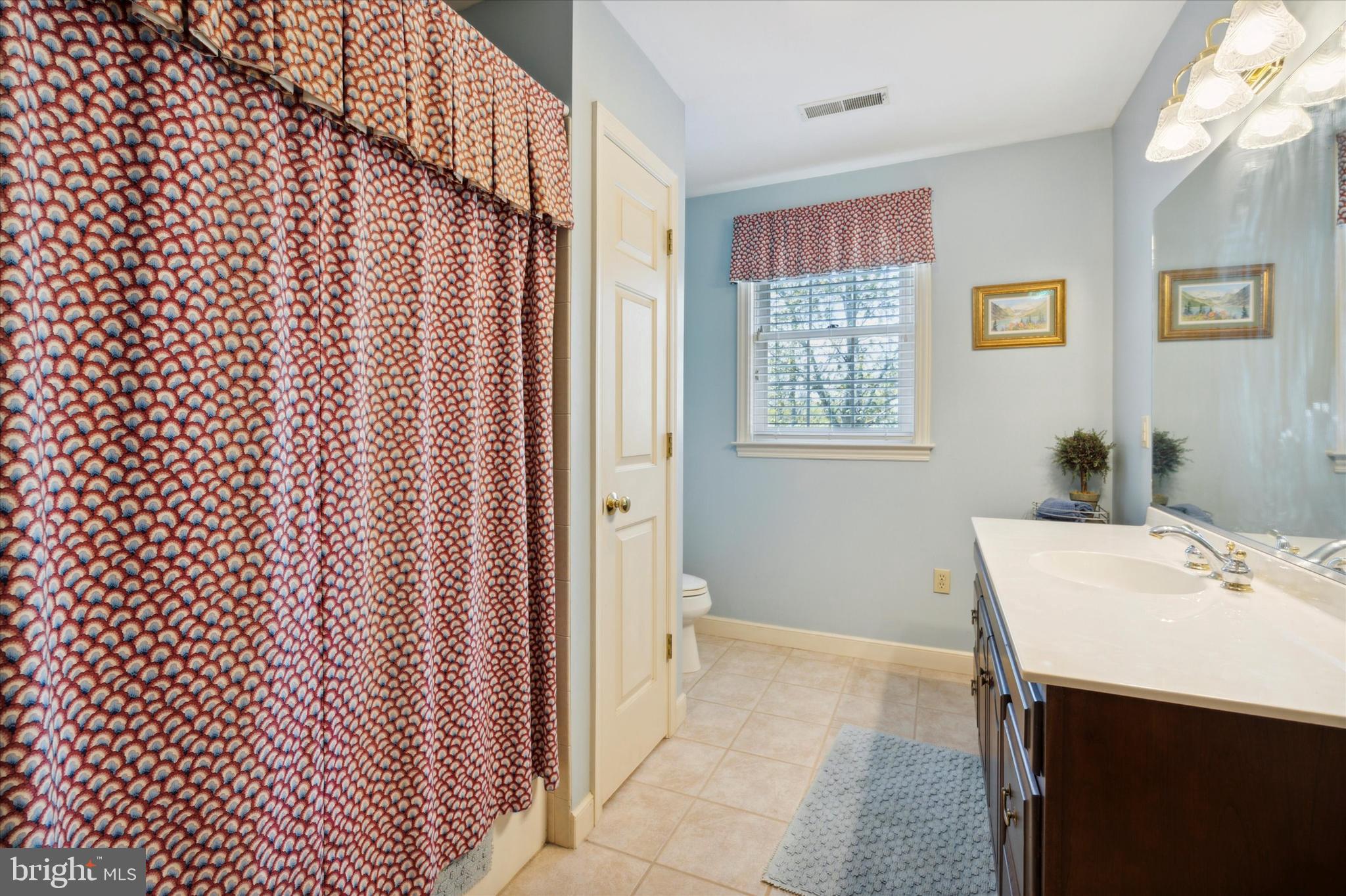 FOREST HILL - Residential