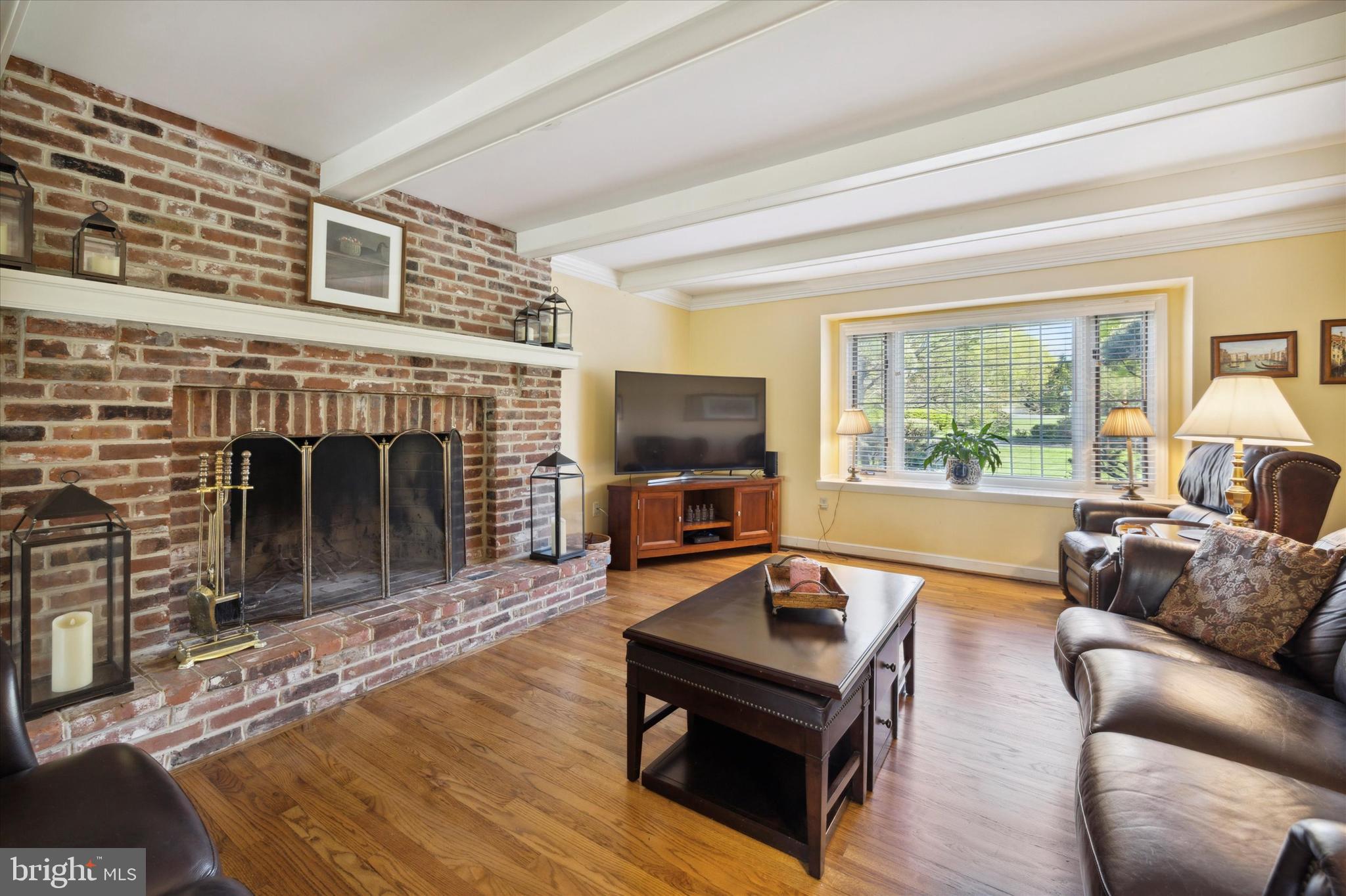 FOREST HILL - Residential