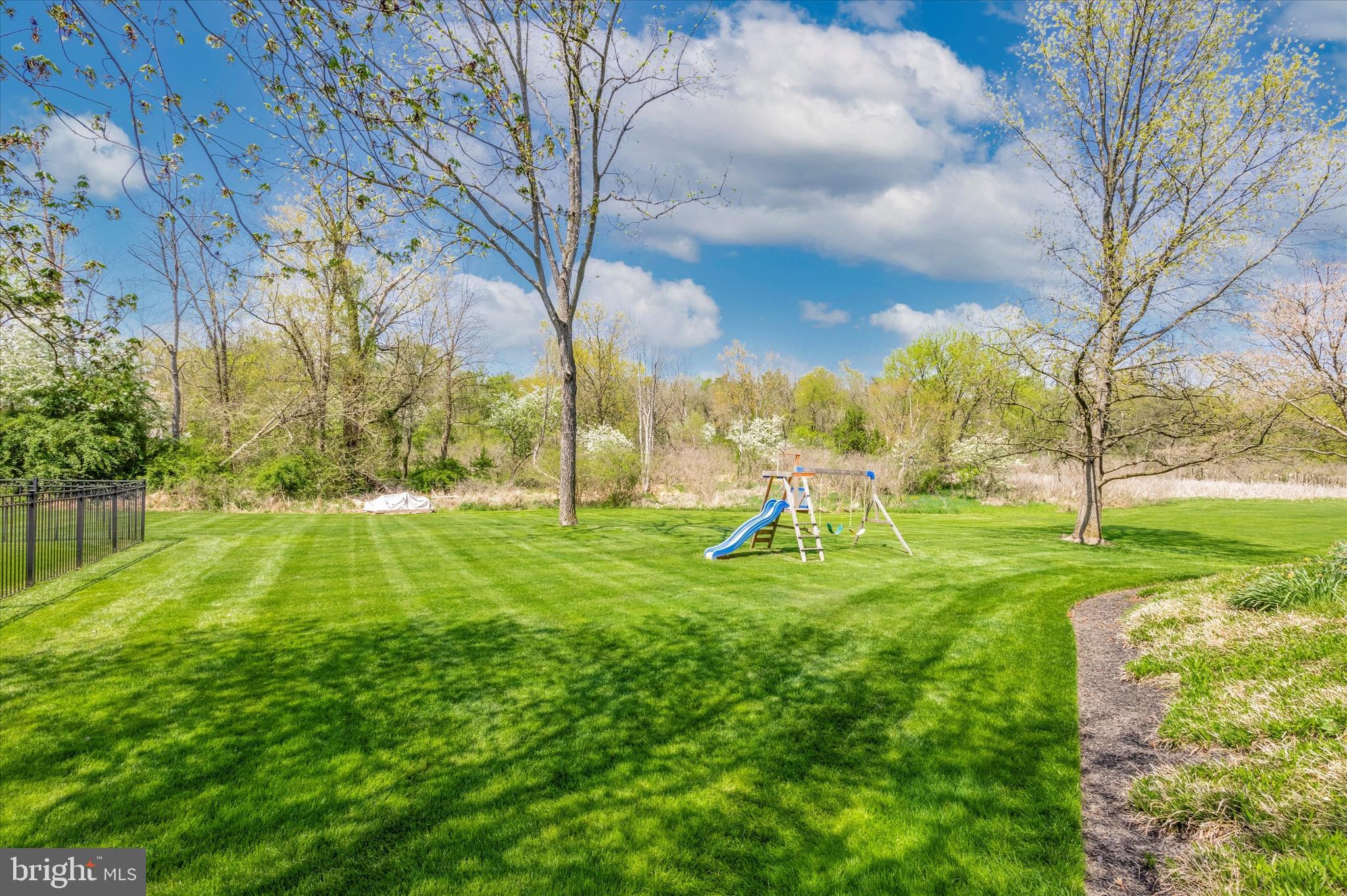 FOREST HILL - Residential