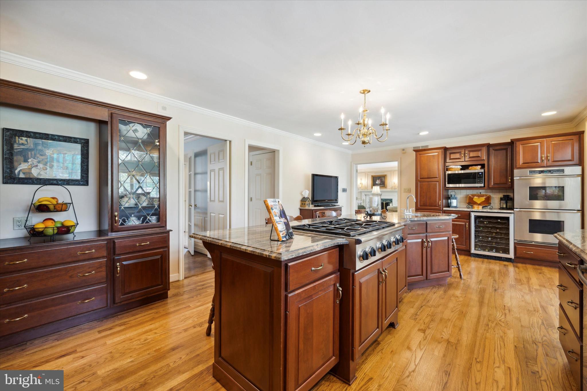 FOREST HILL - Residential