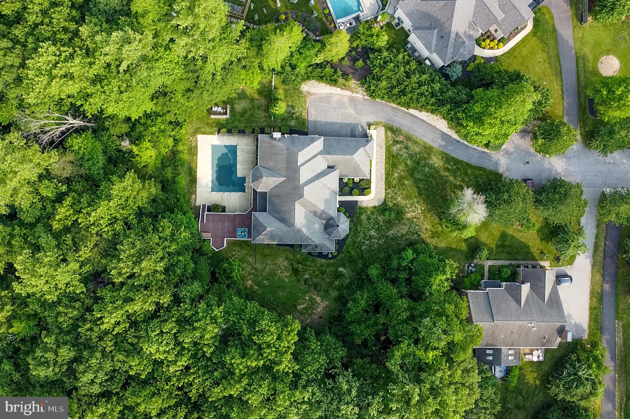 WINDSOR ESTATES - Residential