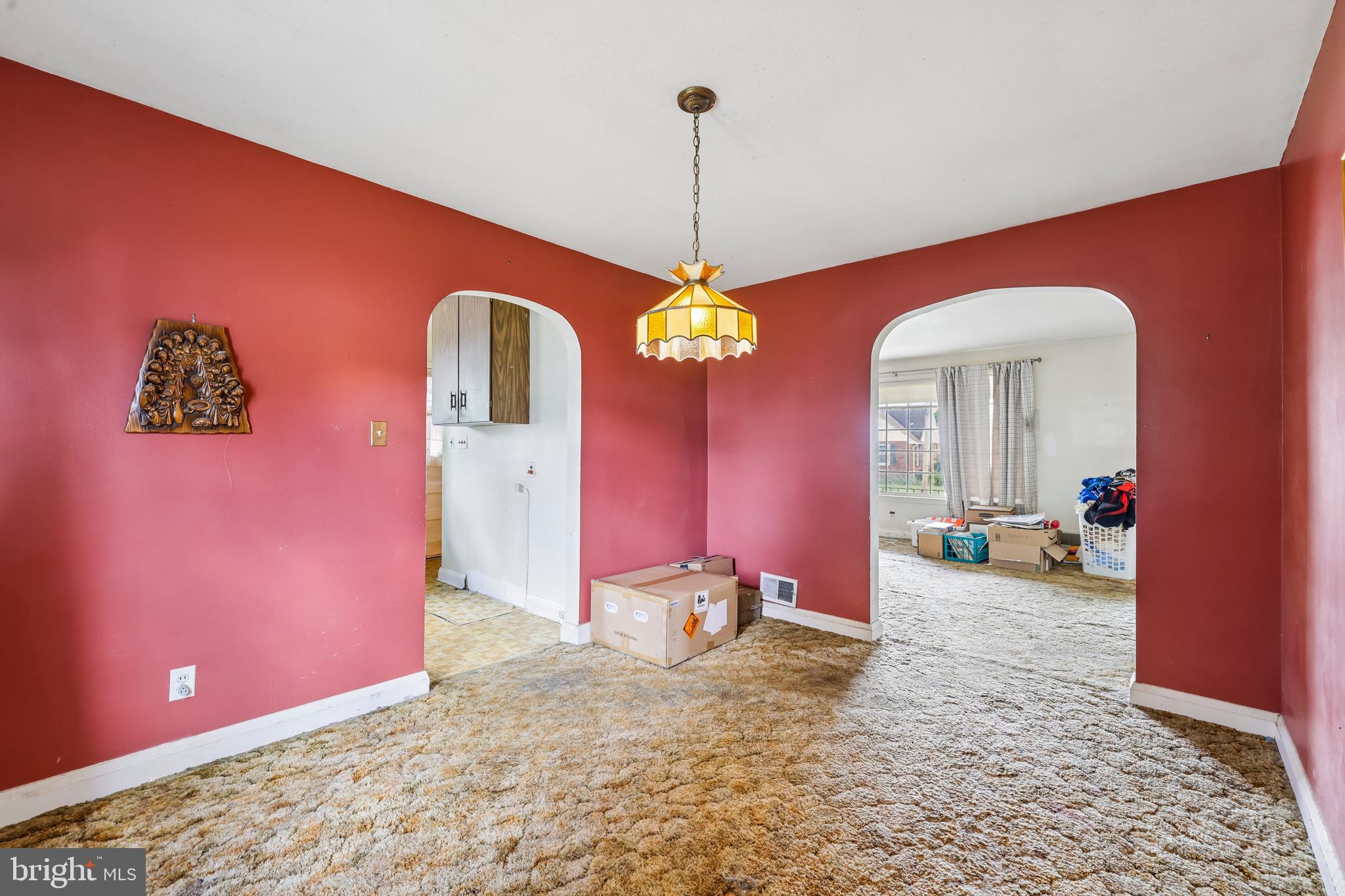 916 LYNVUE ROAD