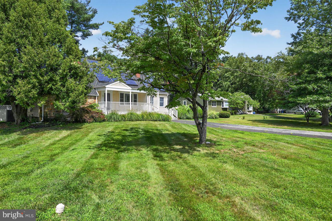 20 LAWNDALE DRIVE