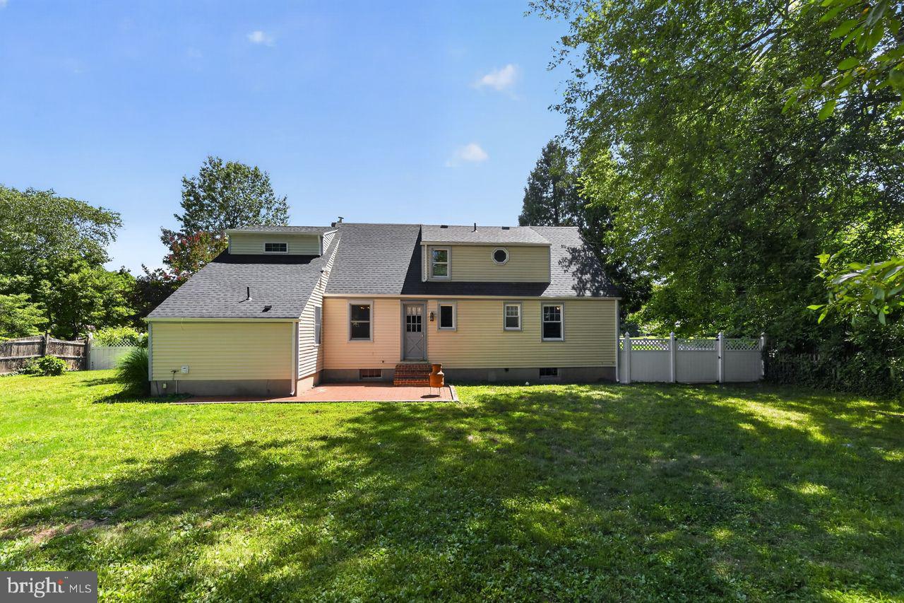 20 LAWNDALE DRIVE
