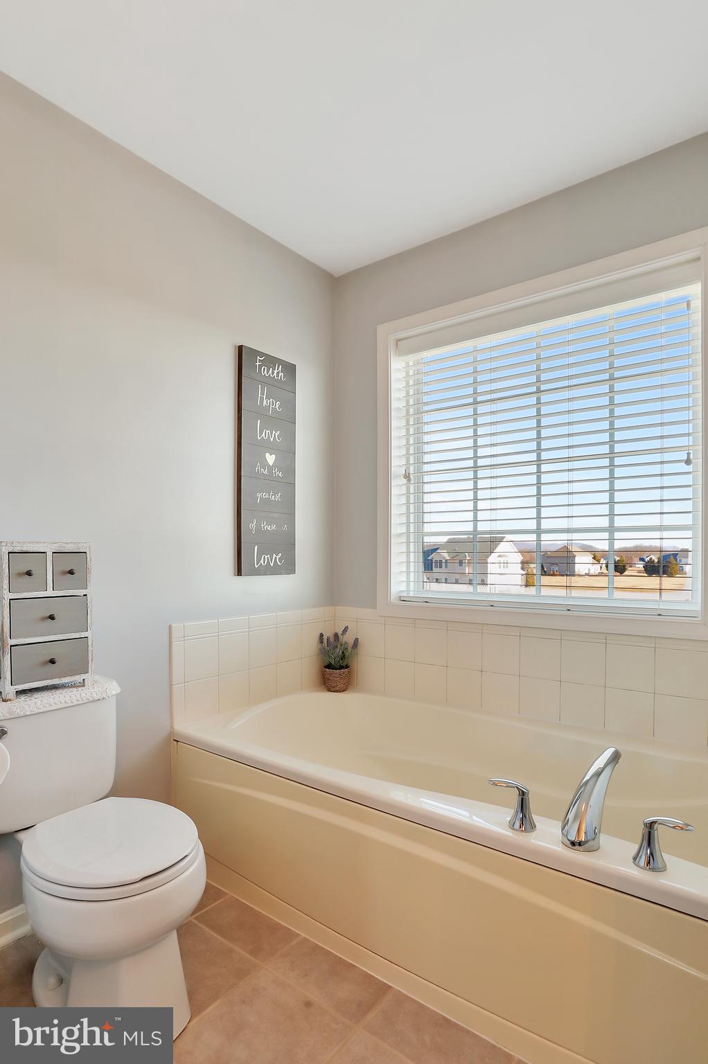 NORTH RIDGE - Residential