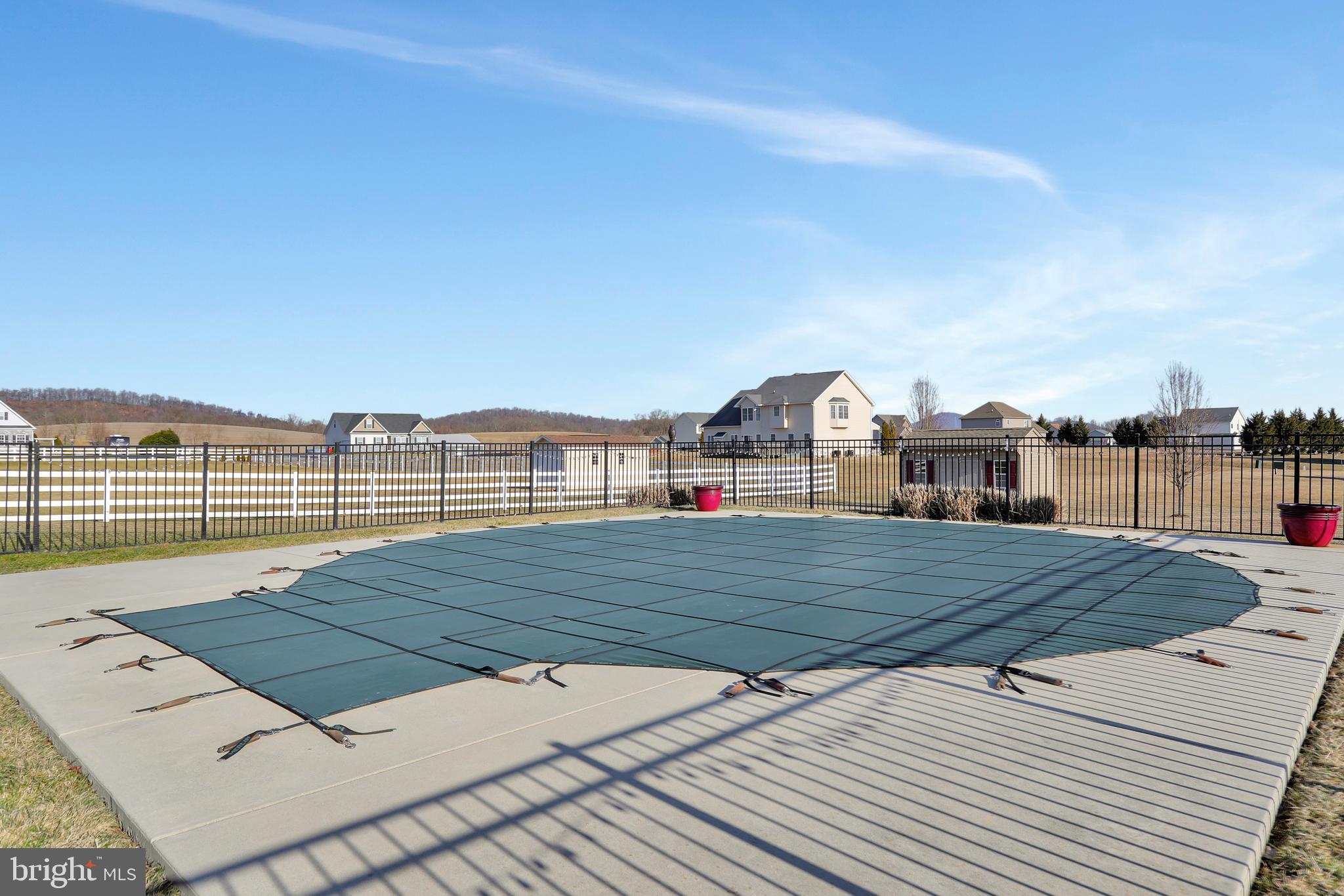 NORTH RIDGE - Residential