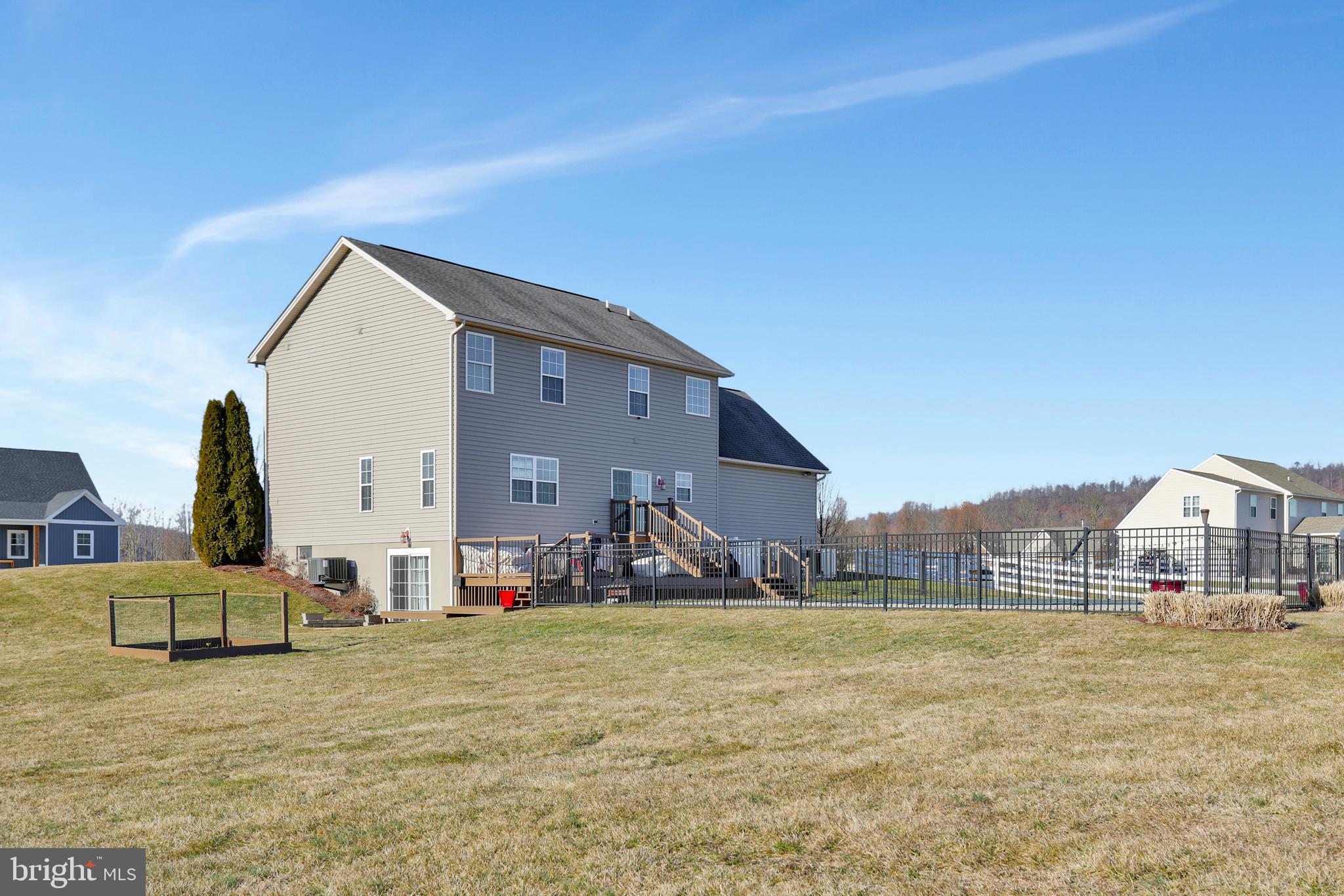 NORTH RIDGE - Residential