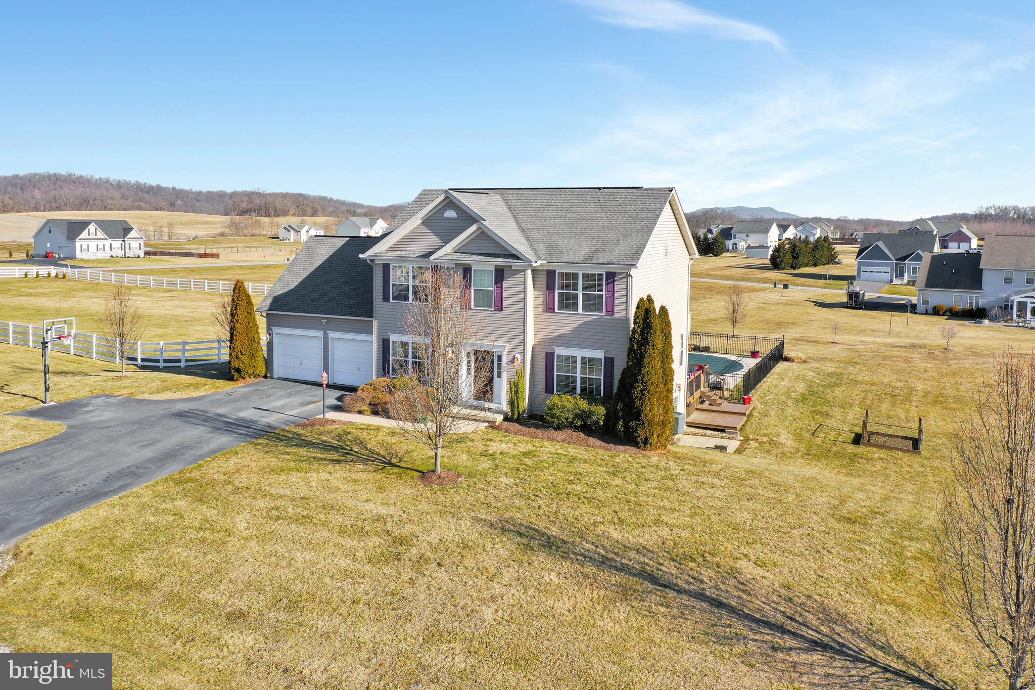 NORTH RIDGE - Residential