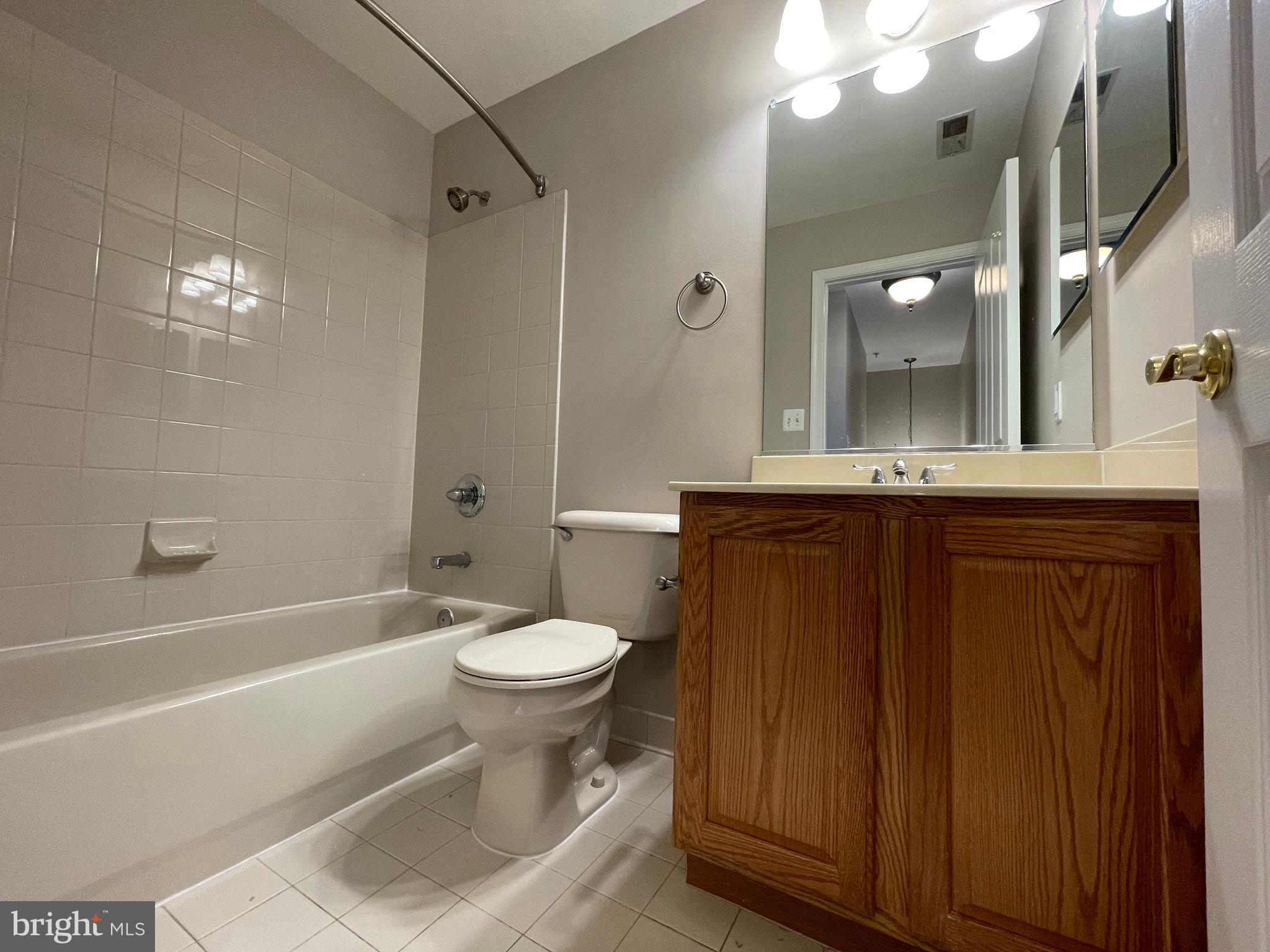 MONMOUTH MEADOWS - Residential