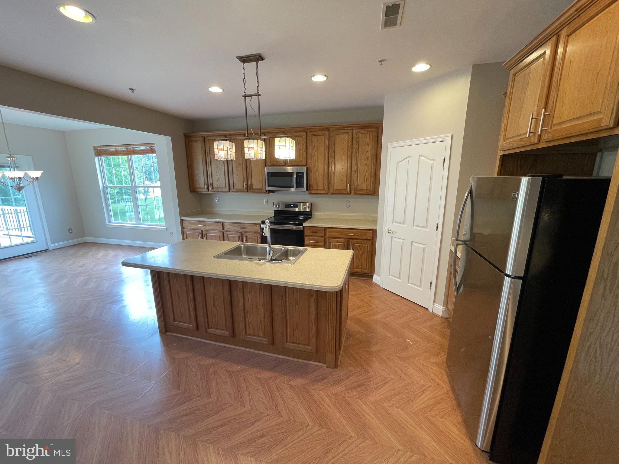 MONMOUTH MEADOWS - Residential