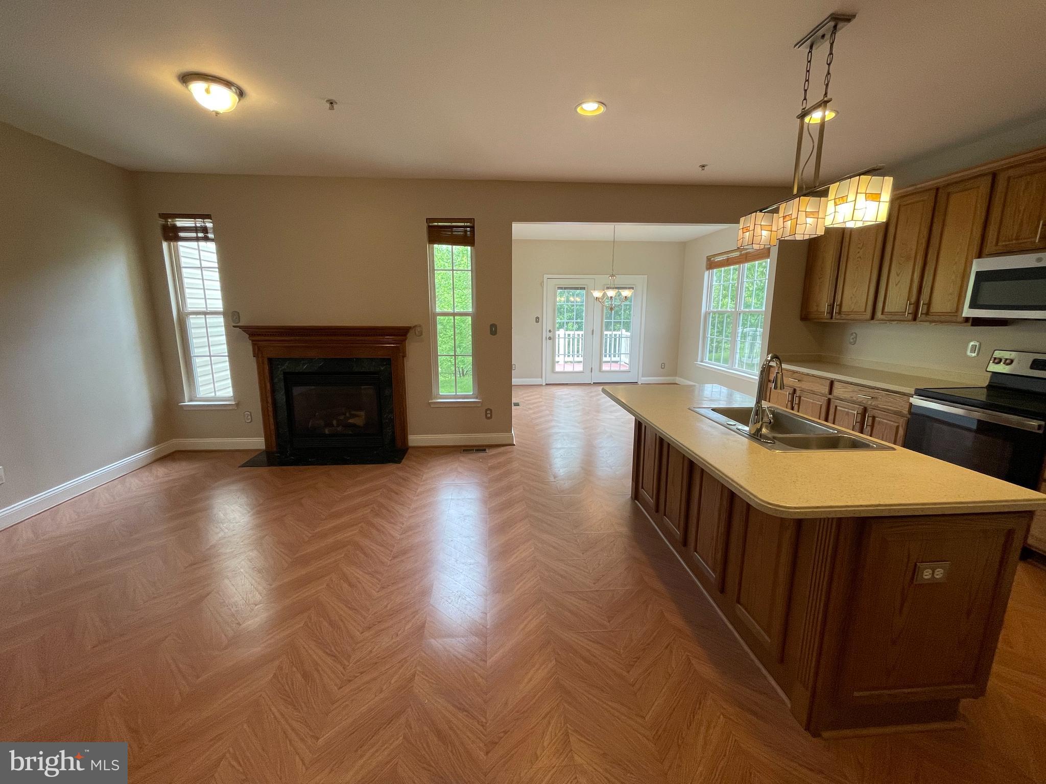 MONMOUTH MEADOWS - Residential