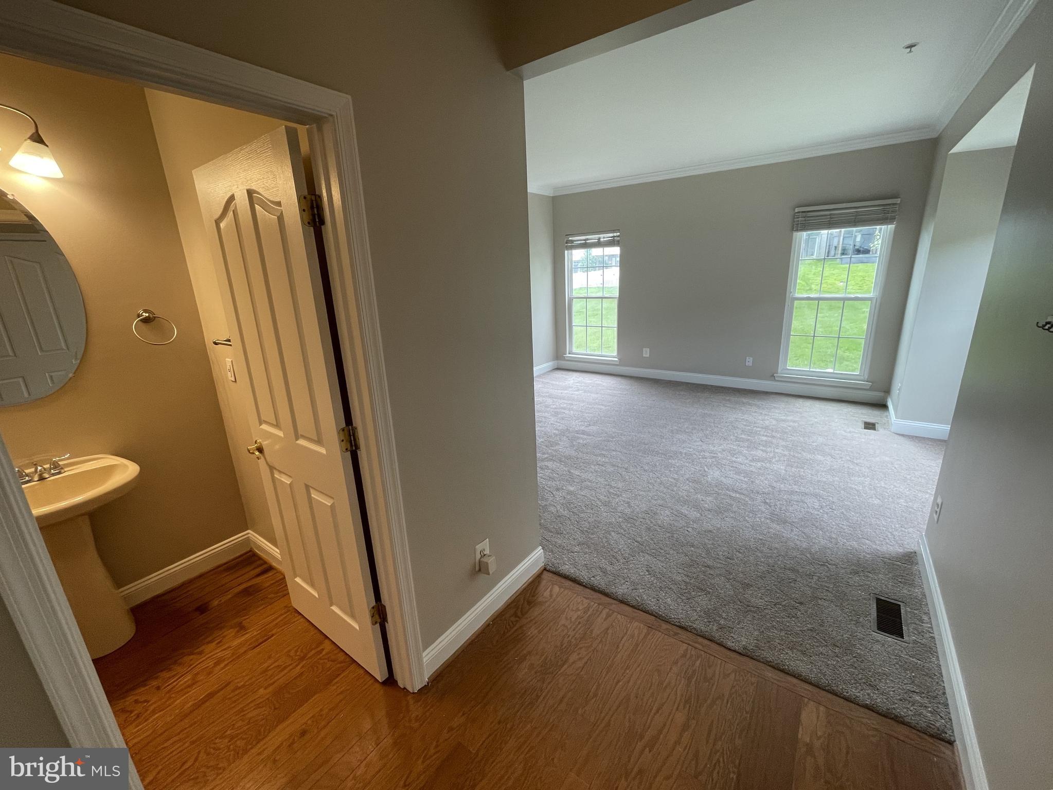 MONMOUTH MEADOWS - Residential