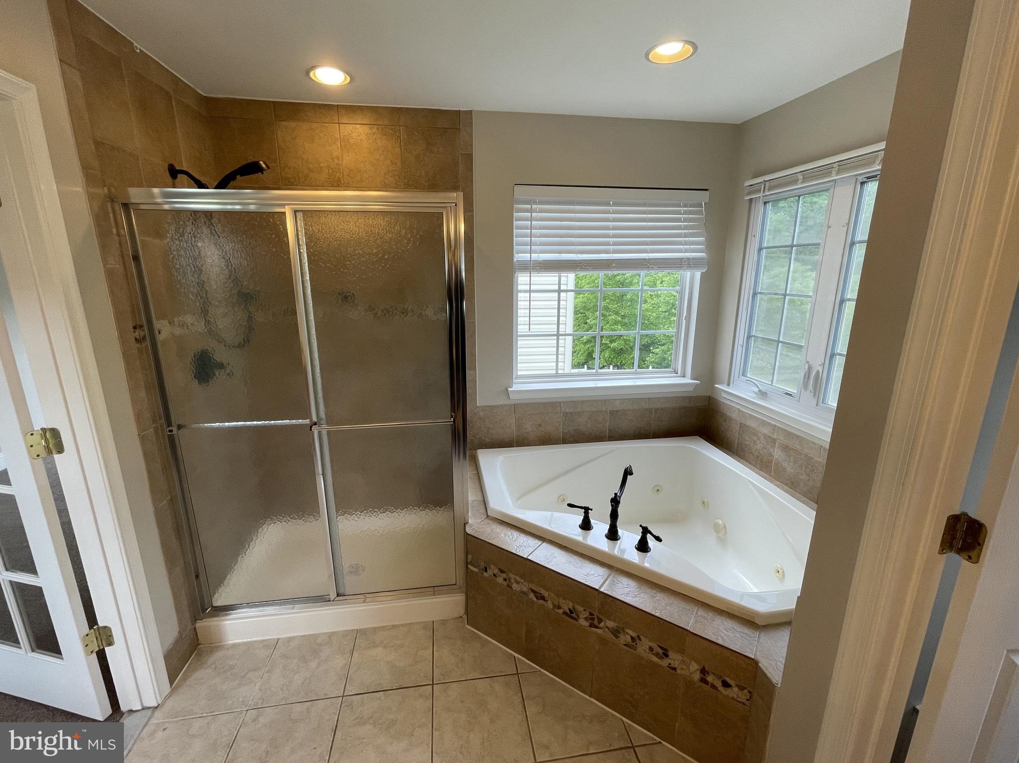 MONMOUTH MEADOWS - Residential