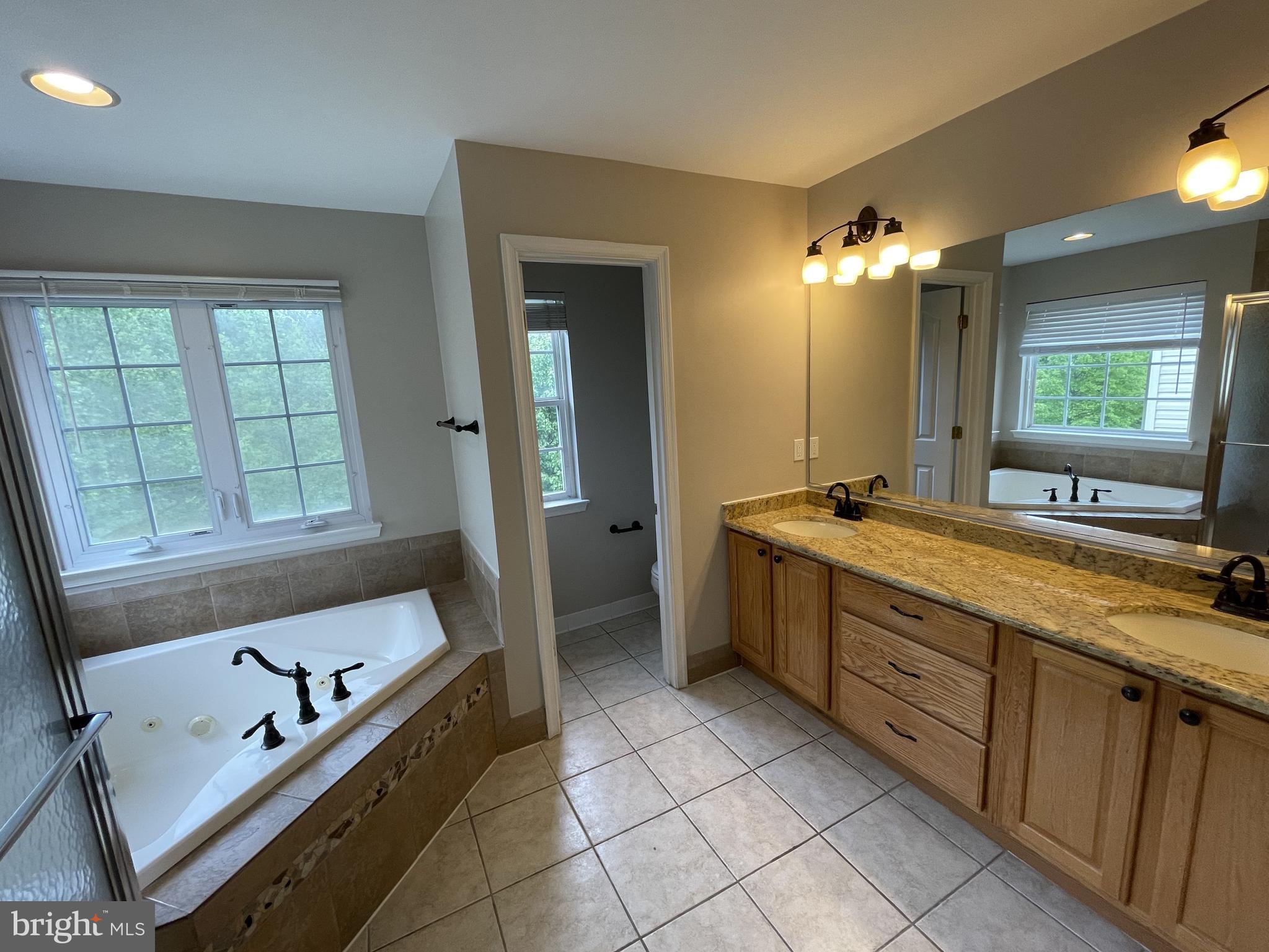 MONMOUTH MEADOWS - Residential