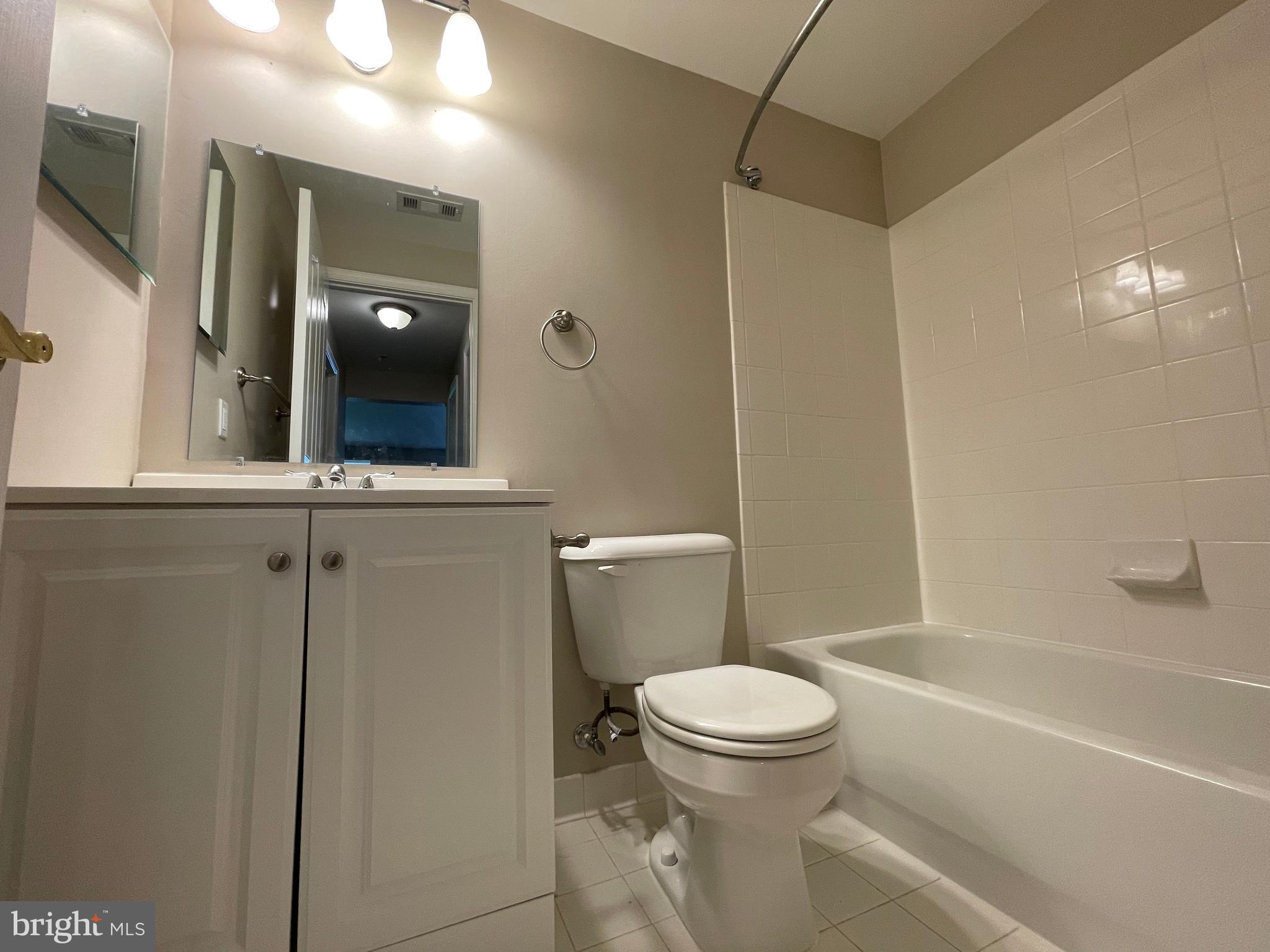 MONMOUTH MEADOWS - Residential