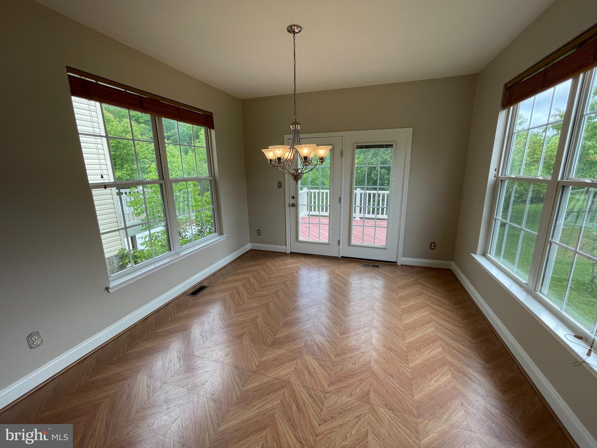 MONMOUTH MEADOWS - Residential