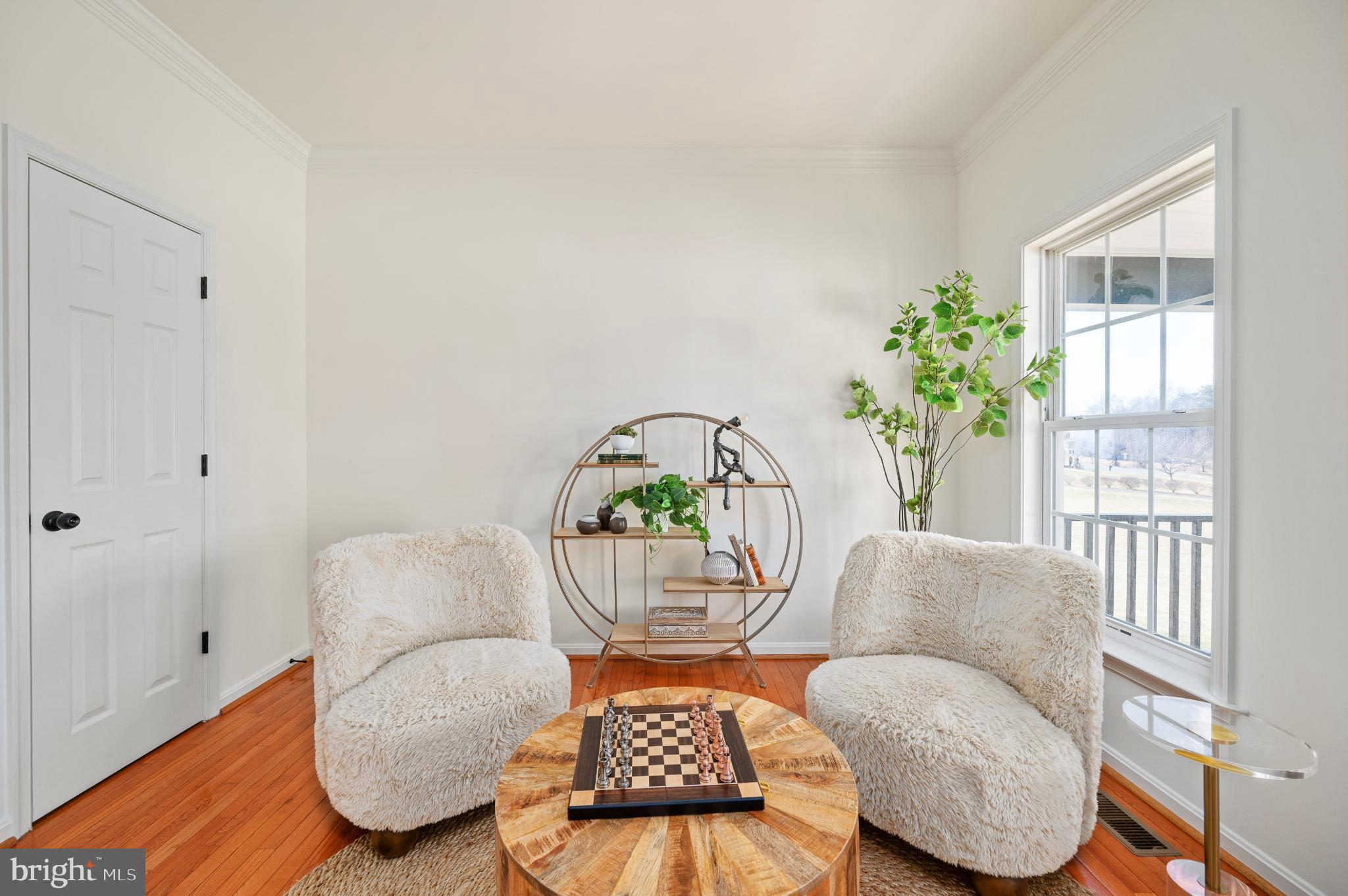 EQUESTRIAN ESTATES - Residential