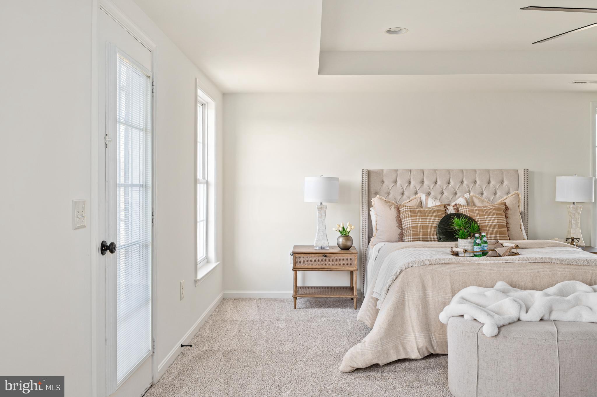 EQUESTRIAN ESTATES - Residential