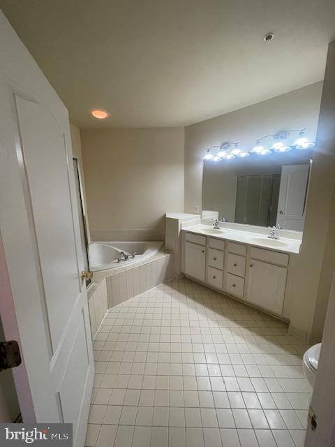 THE RESERVE CONDOMINIUMS - Residential Lease