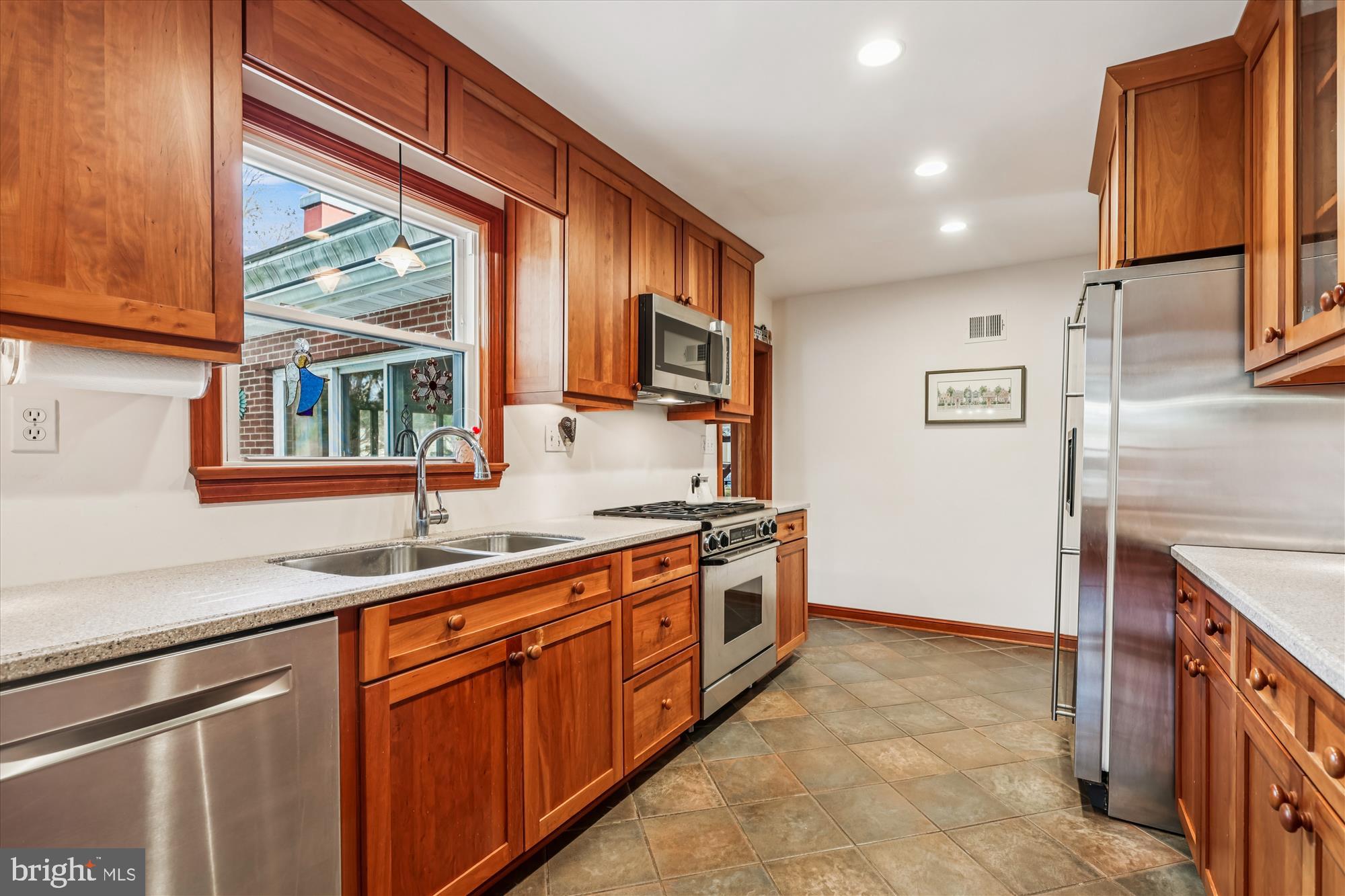 SLEEPY HOLLOW - Residential