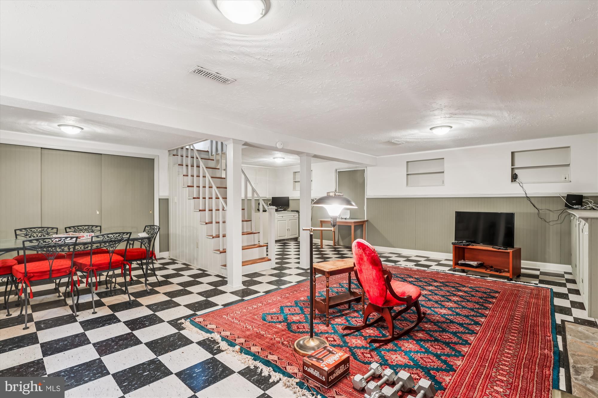 SLEEPY HOLLOW - Residential