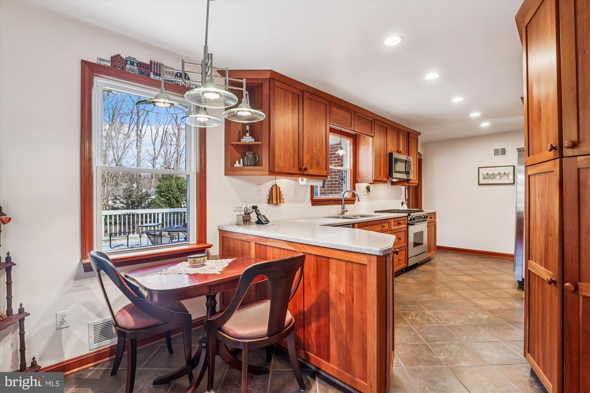 SLEEPY HOLLOW - Residential