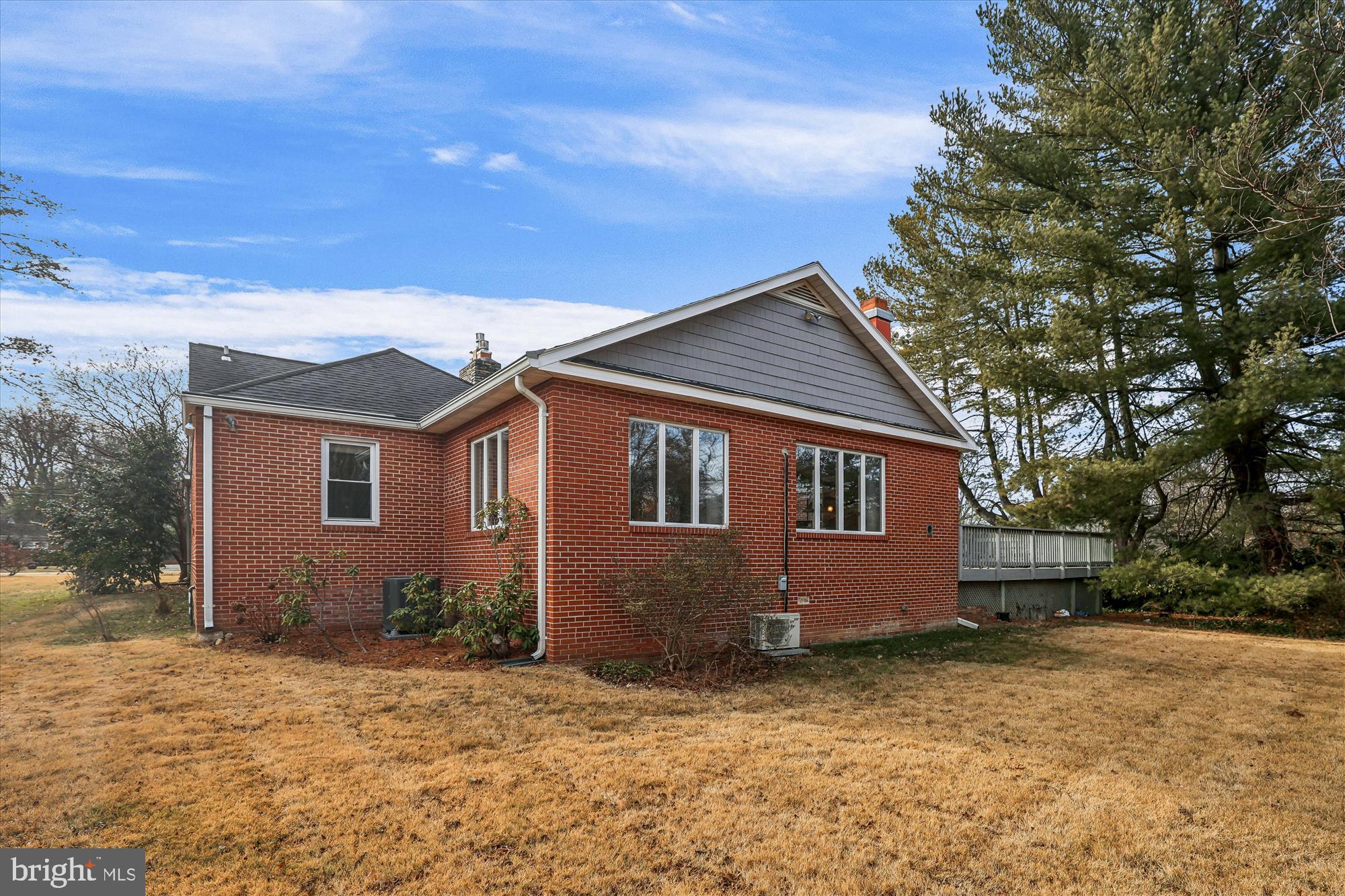 SLEEPY HOLLOW - Residential