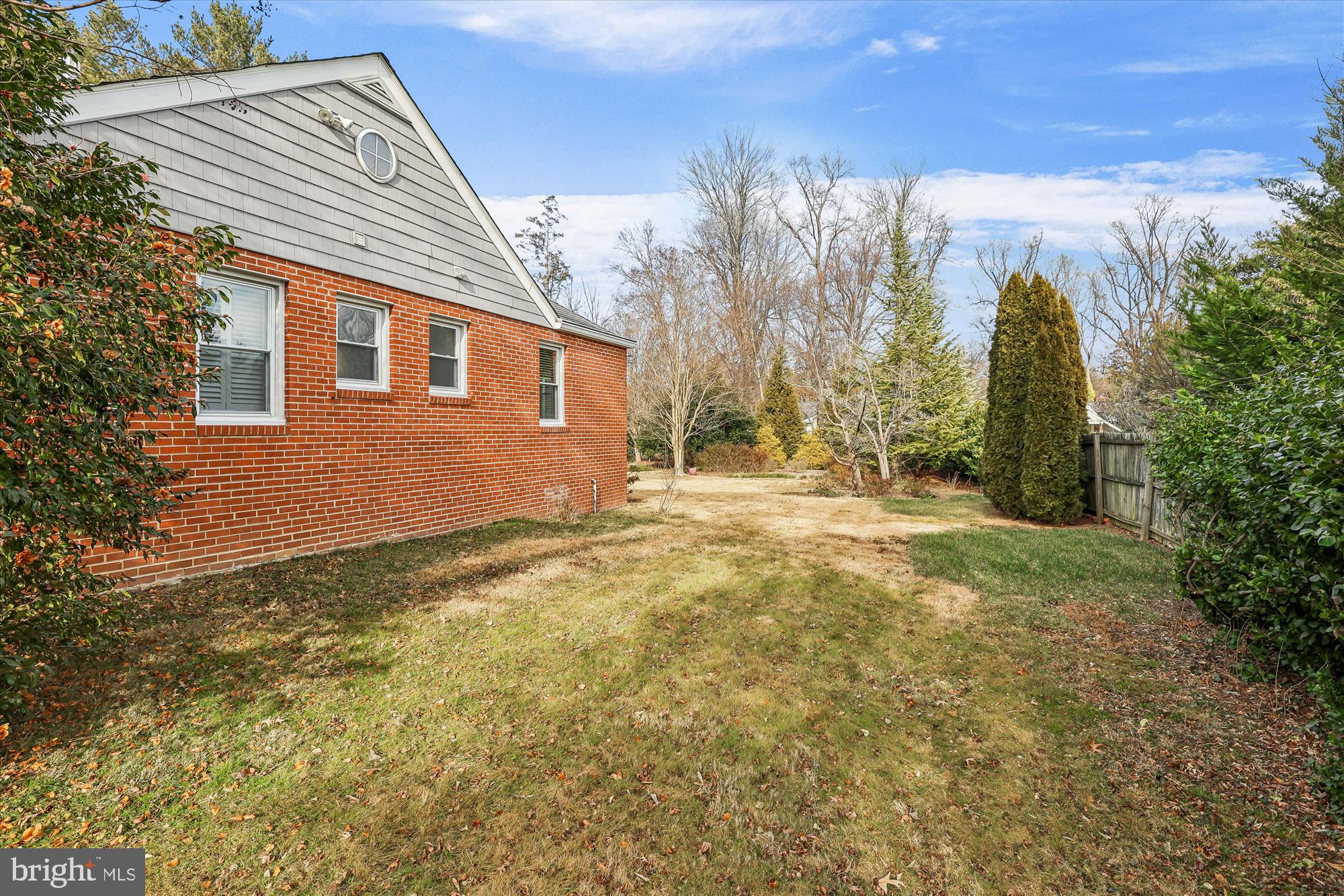 SLEEPY HOLLOW - Residential