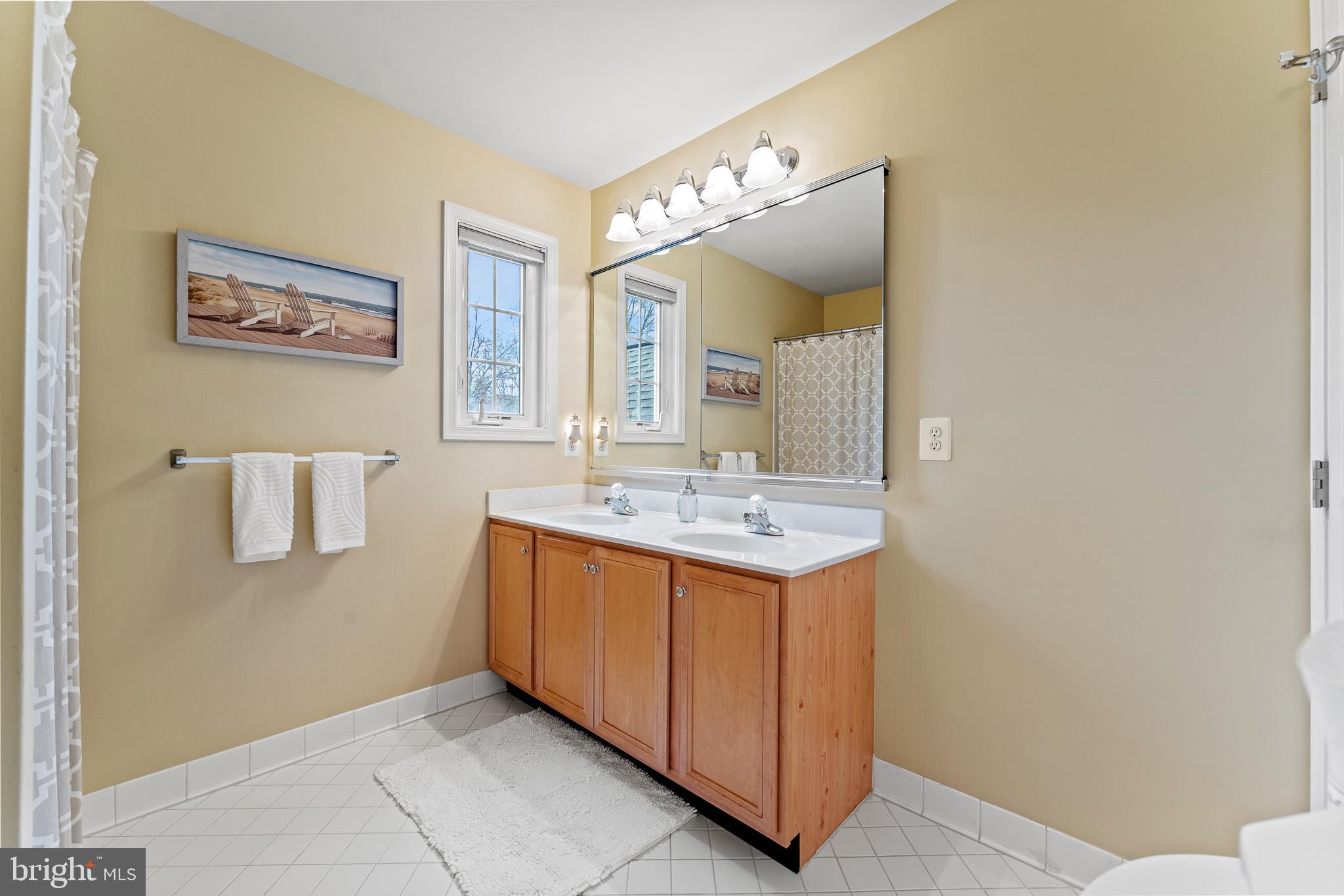 BELMONT COUNTRY CLUB - Residential