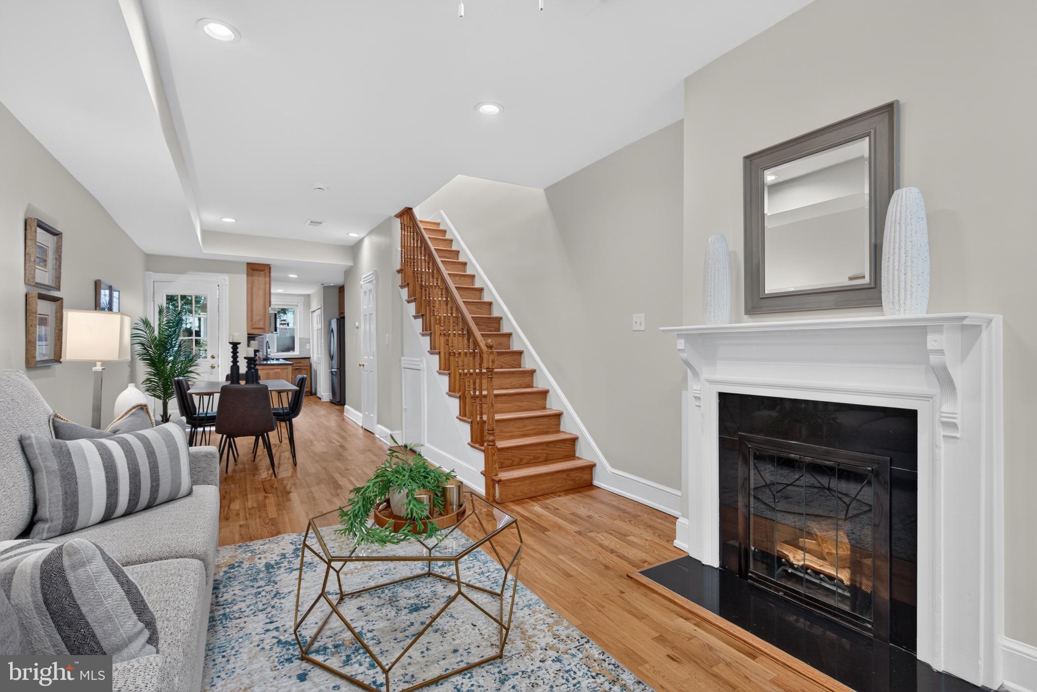 524 4TH STREET SE