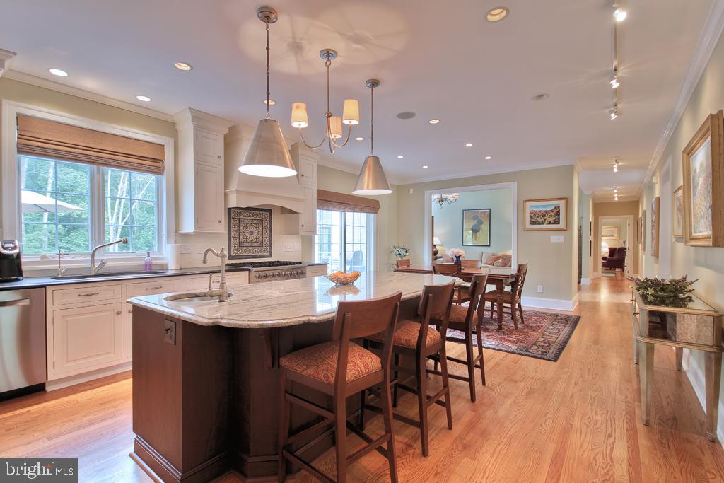 SADDLE RIDGE - Residential