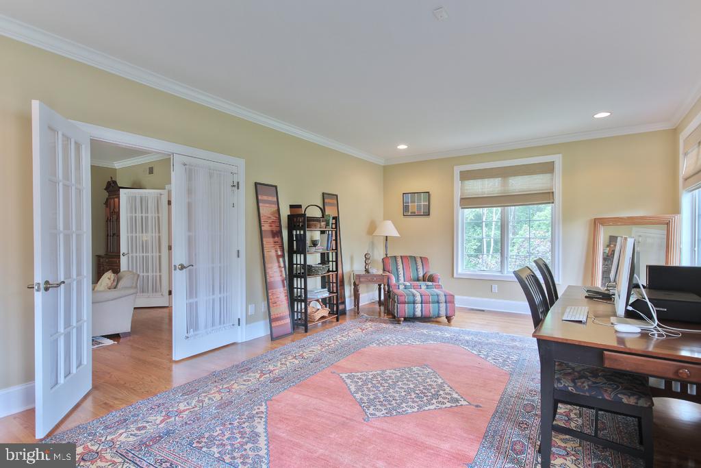 SADDLE RIDGE - Residential