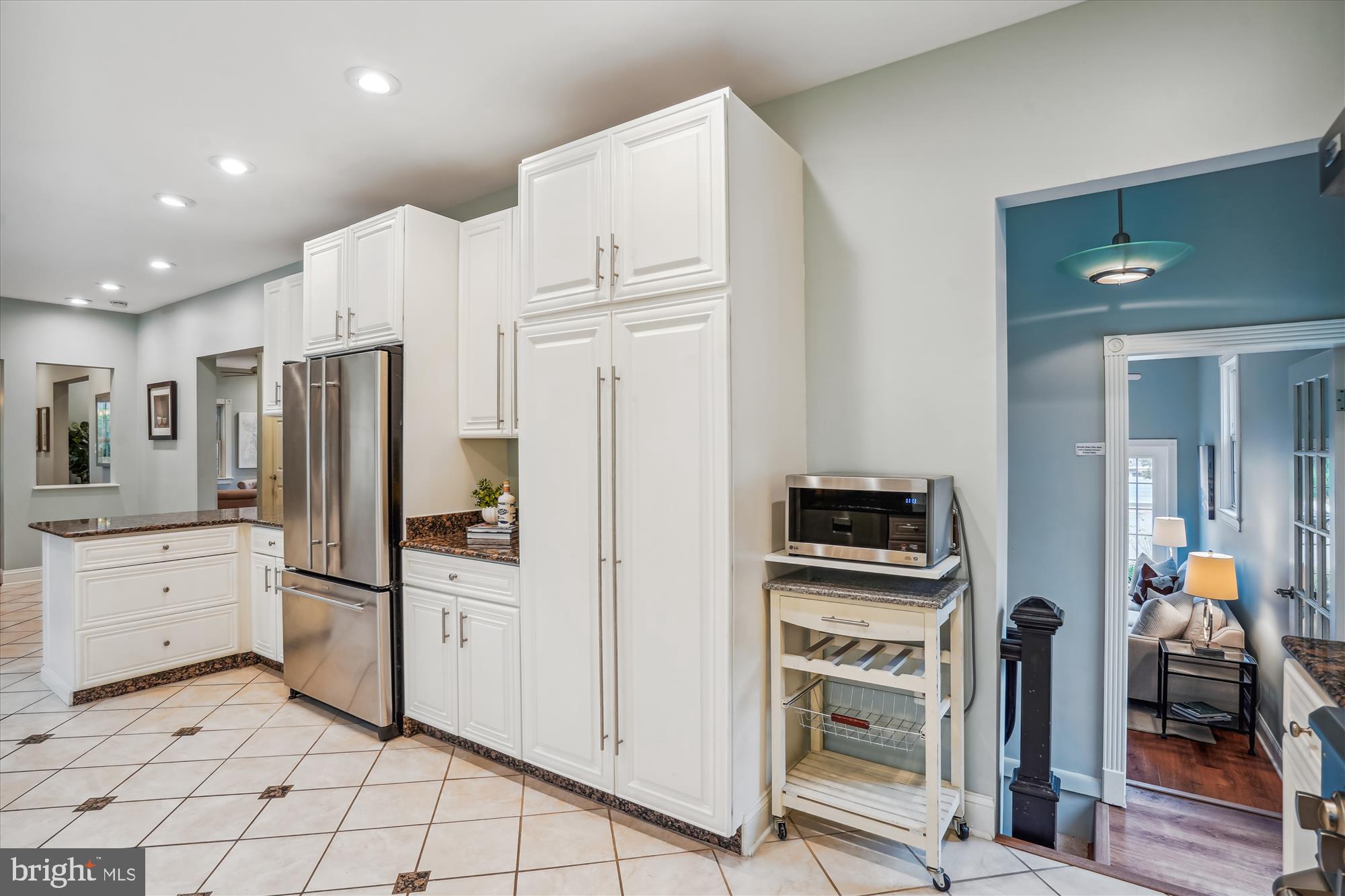 BERKSHIRE OAKWOOD - Residential