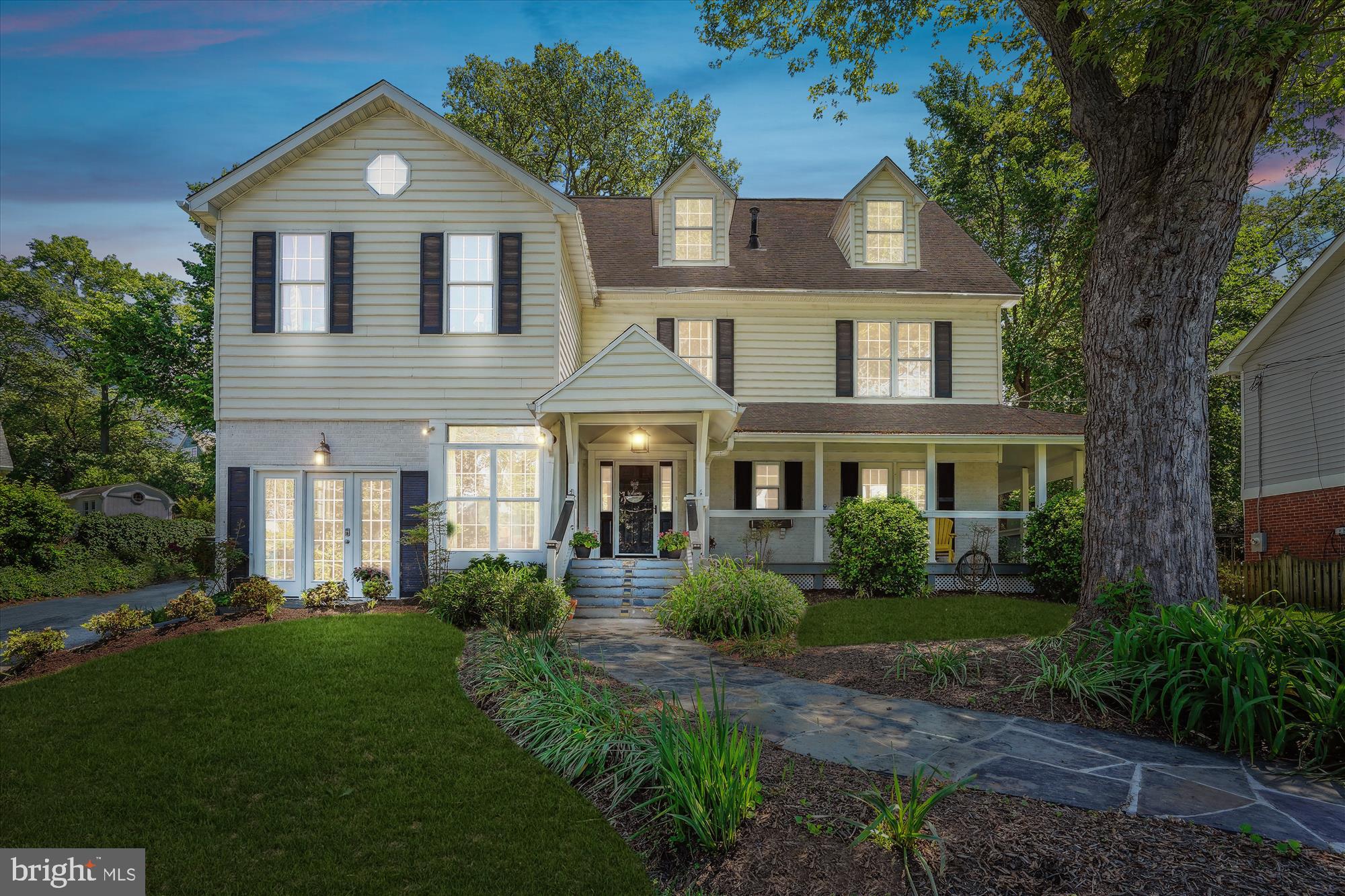 BERKSHIRE OAKWOOD - Residential