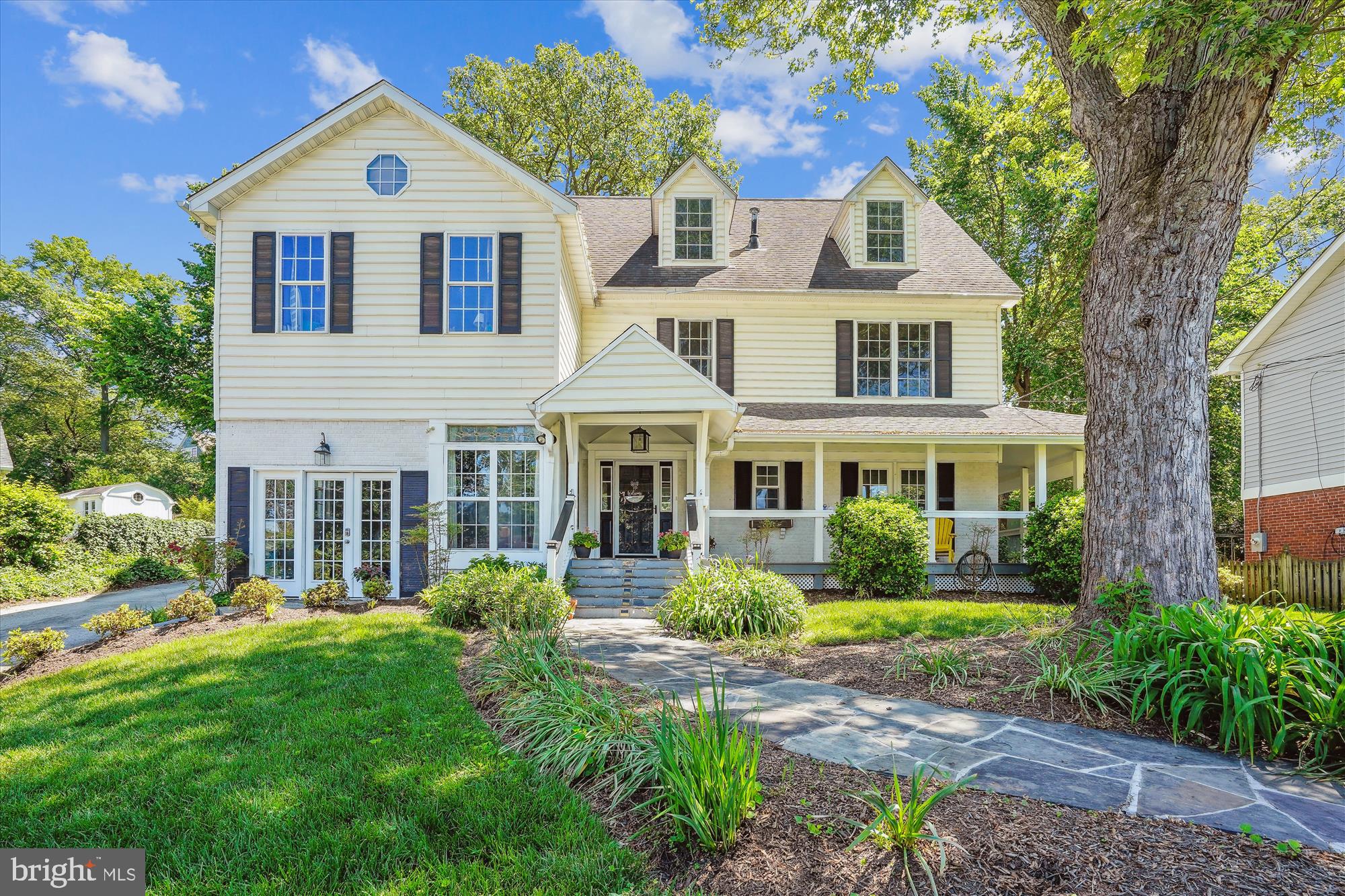 BERKSHIRE OAKWOOD - Residential