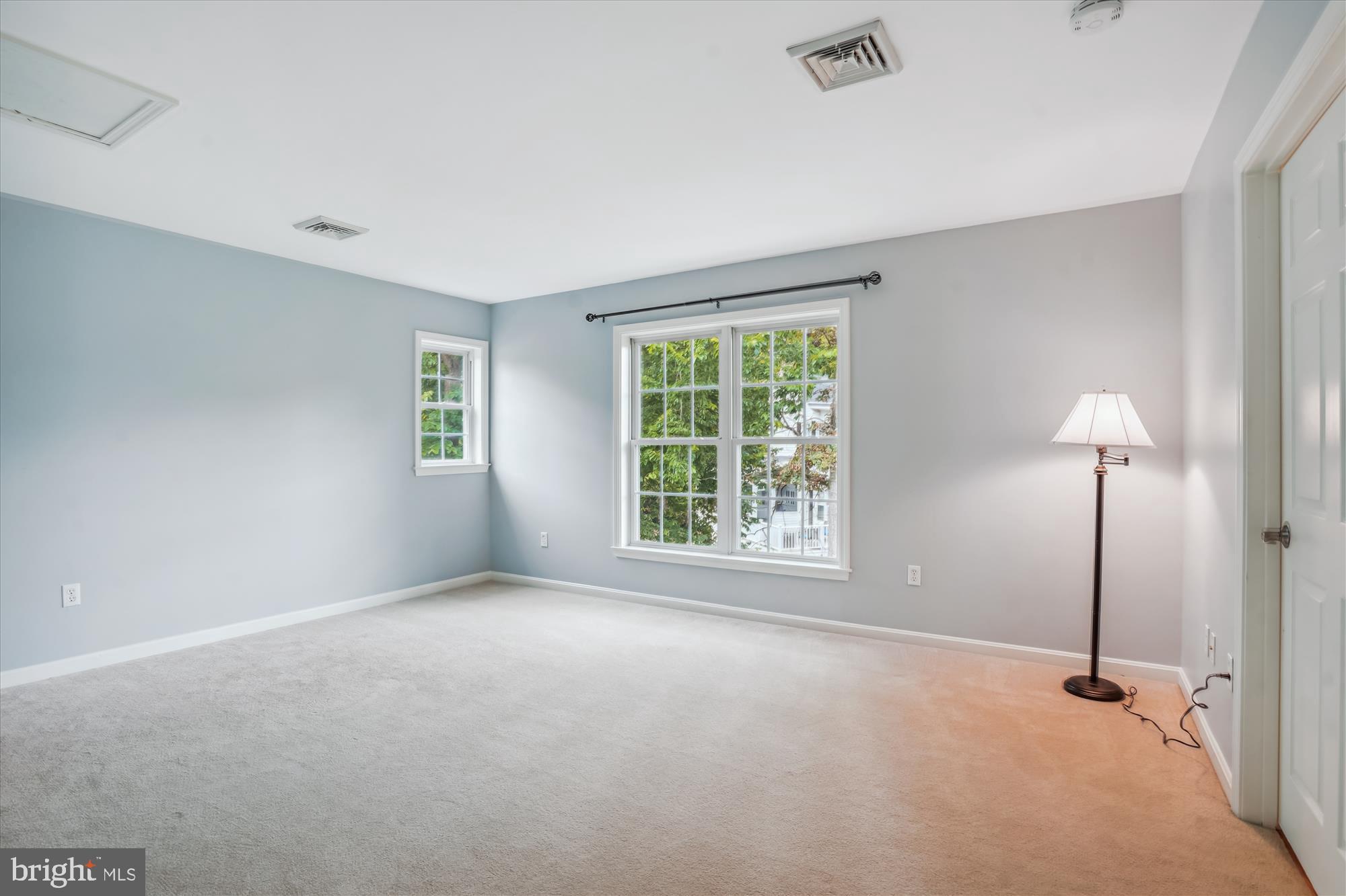 BERKSHIRE OAKWOOD - Residential