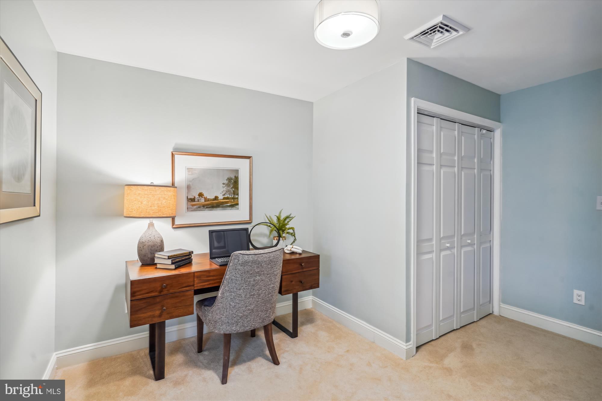 BERKSHIRE OAKWOOD - Residential