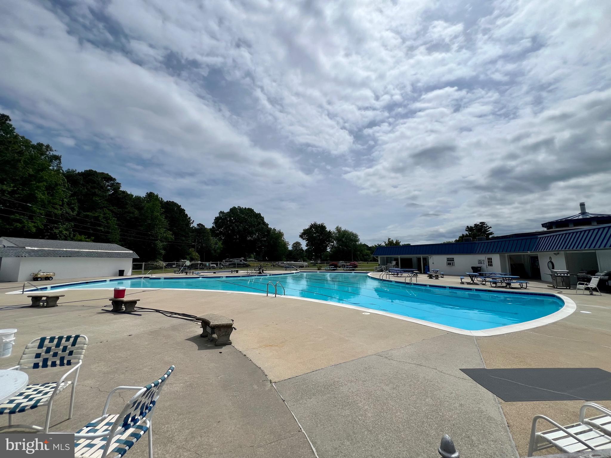 GLEBE HARBOR - Residential