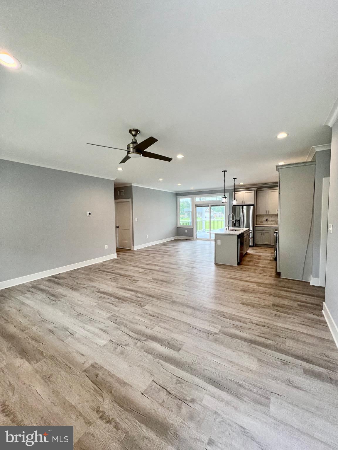 GLEBE HARBOR - Residential