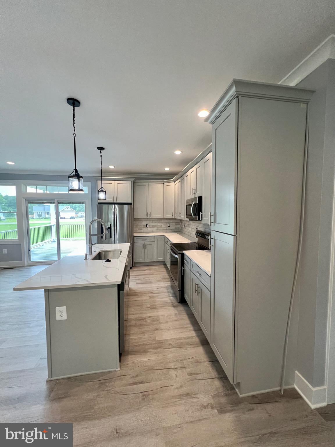 GLEBE HARBOR - Residential